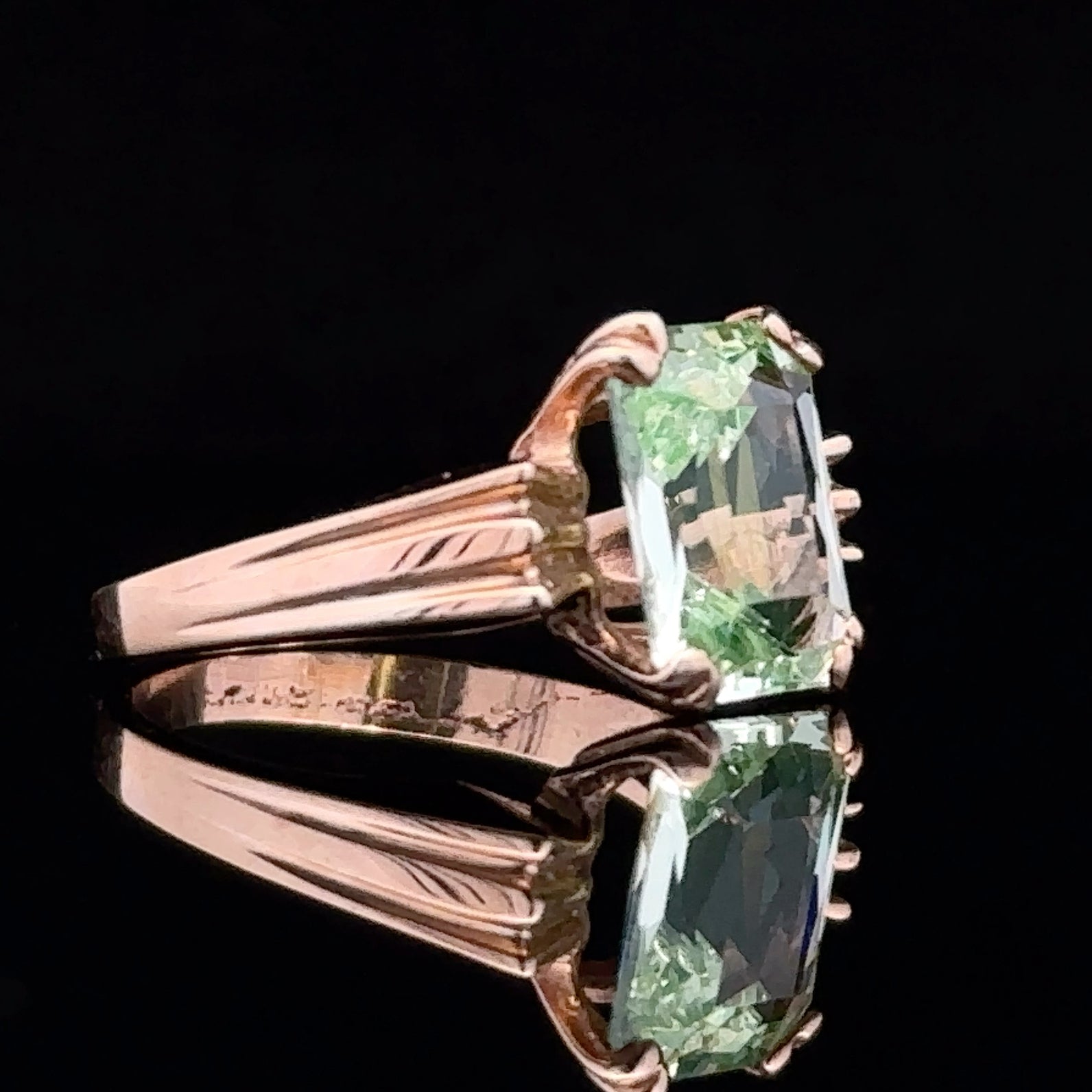 Micah Yellow 10K Gold Lime Chrysoberyl Ring