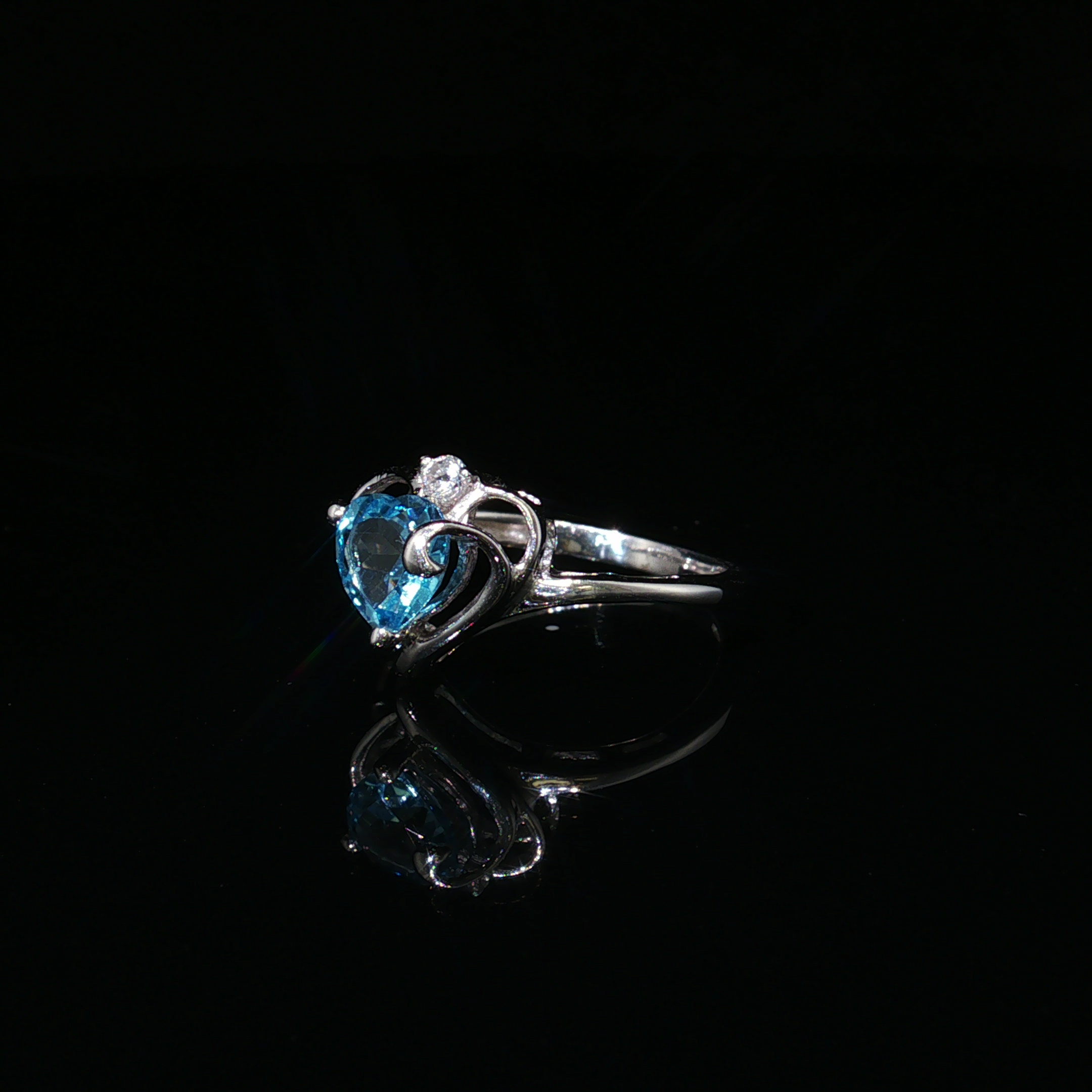 Flossie 10k White Gold Blue Topaz Heart & Diamond Ring