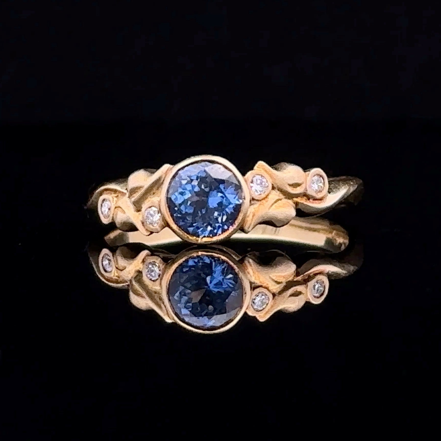 Nova Ceylon Sapphire Ring