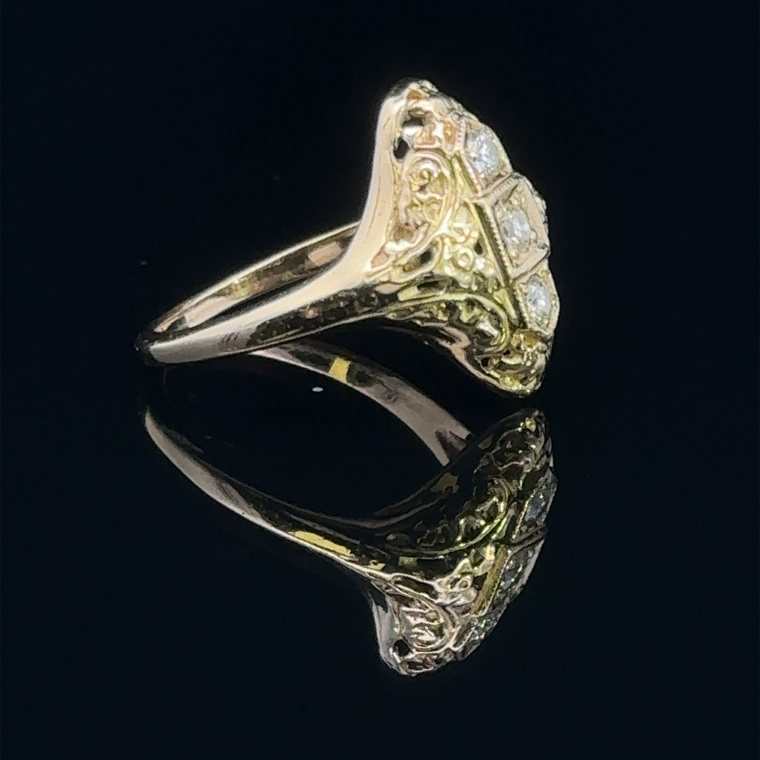 Mariana 14KY Shield Diamond Fashion Ring