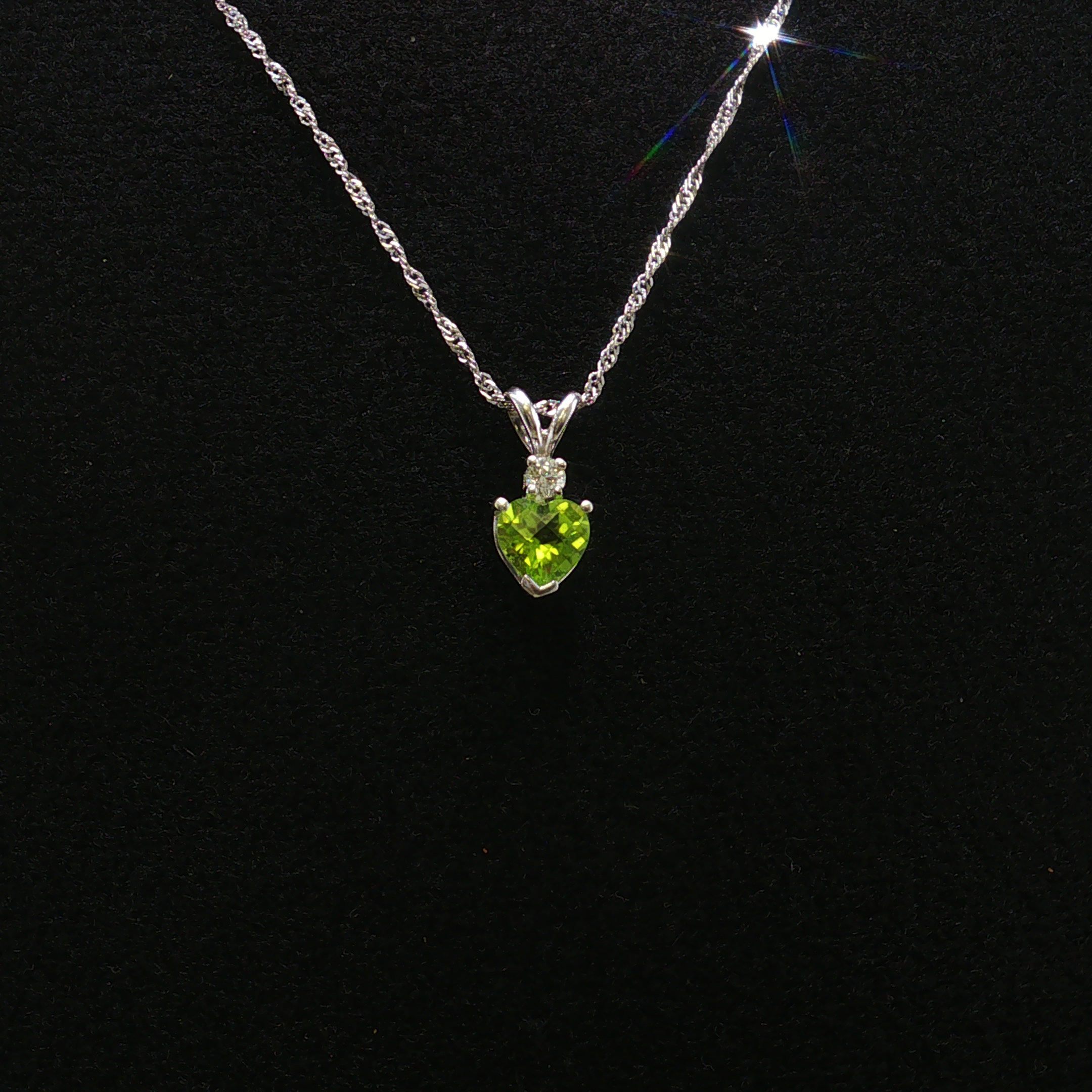 Verna 14K White Gold Peridot Heart Diamond Necklace