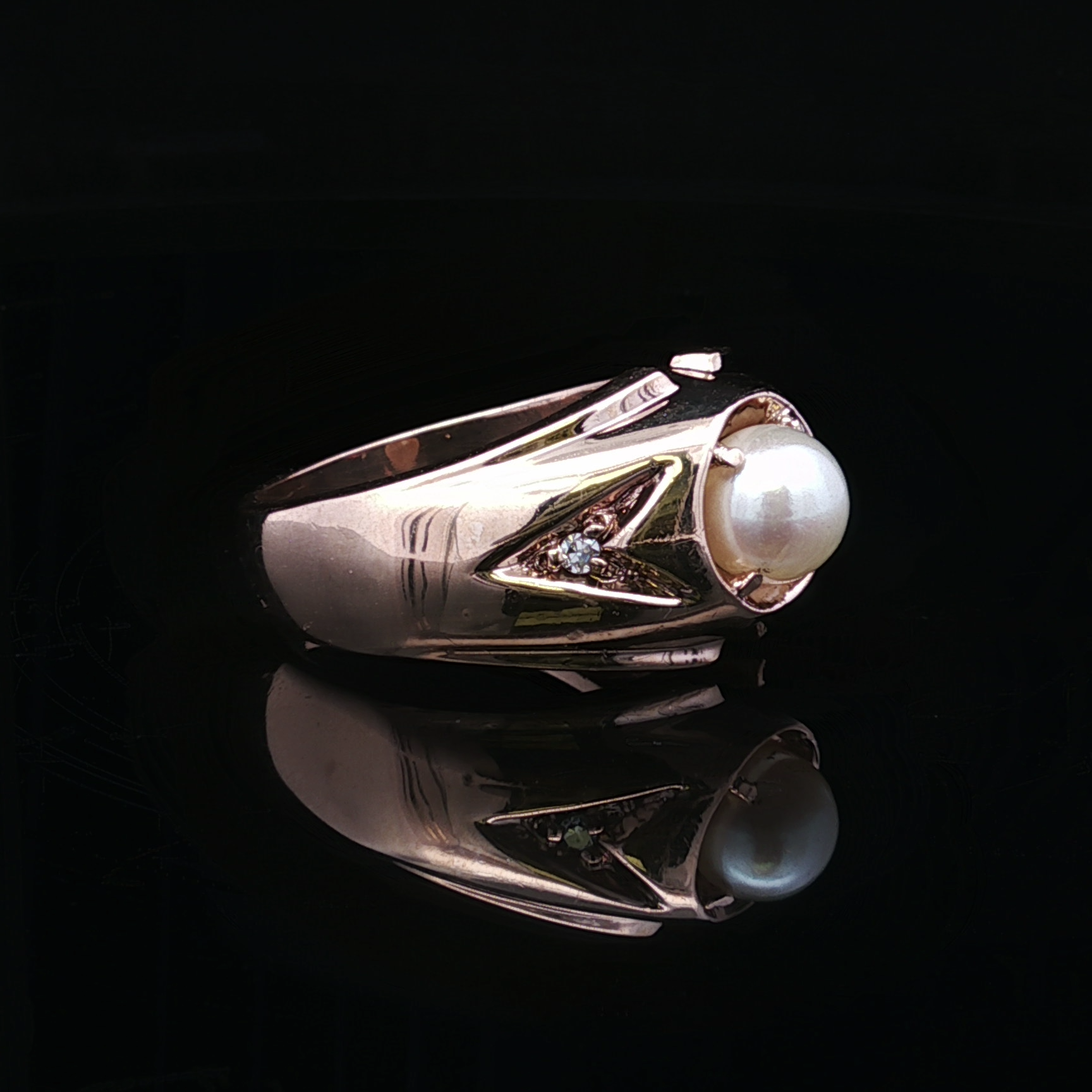 Jazmine 10K Yellow Gold 7MM Pearl Ring with Diamonds