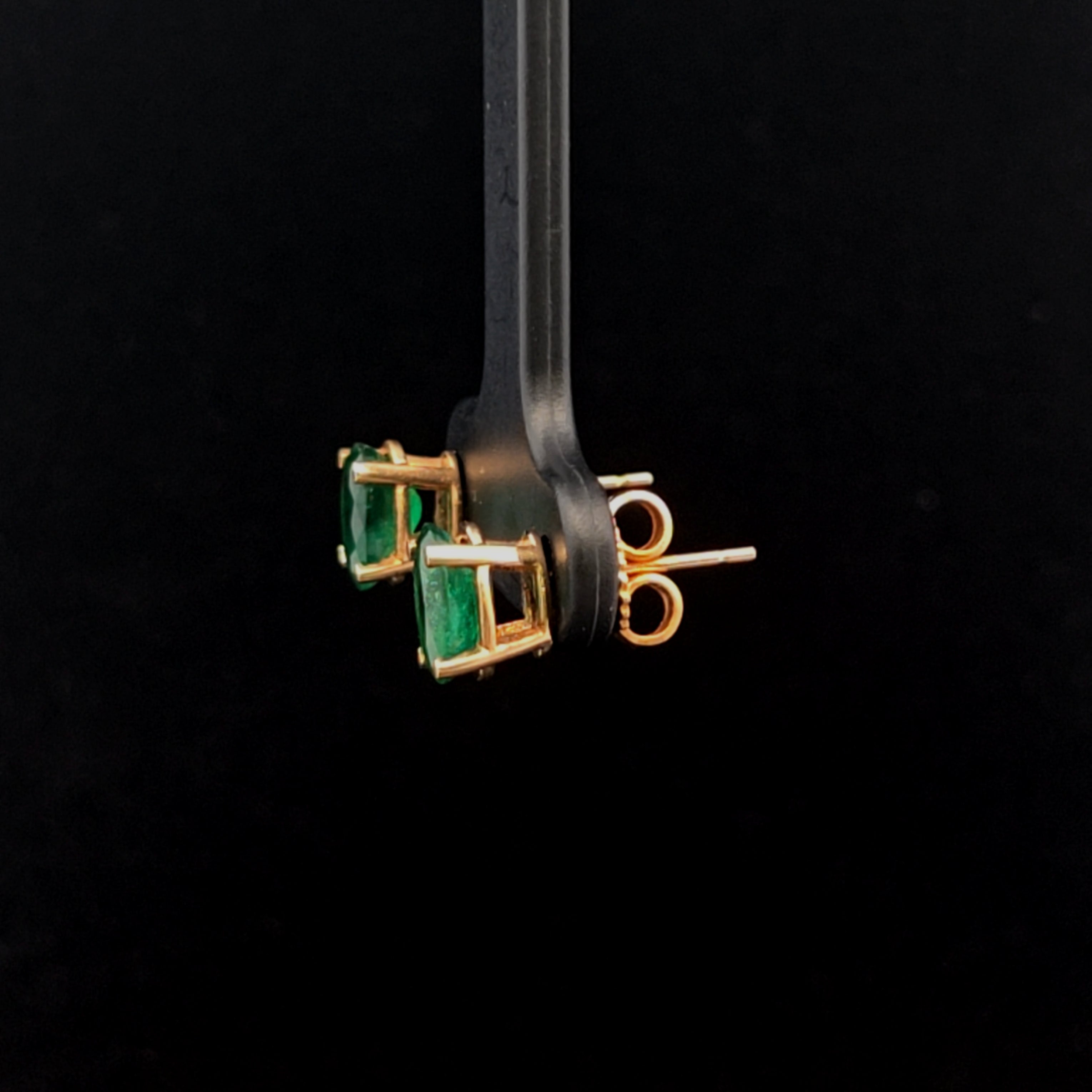 Oaklee 14K Yellow Gold Oval Emerald Studs