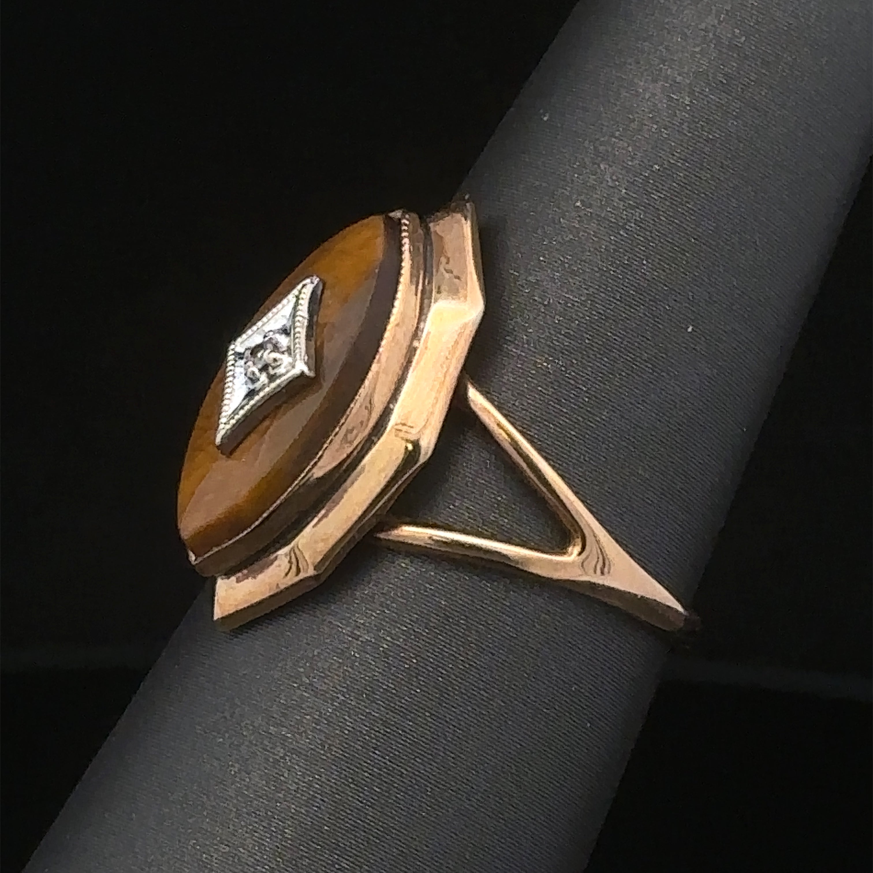 Azalea Tiger's Eye Ring