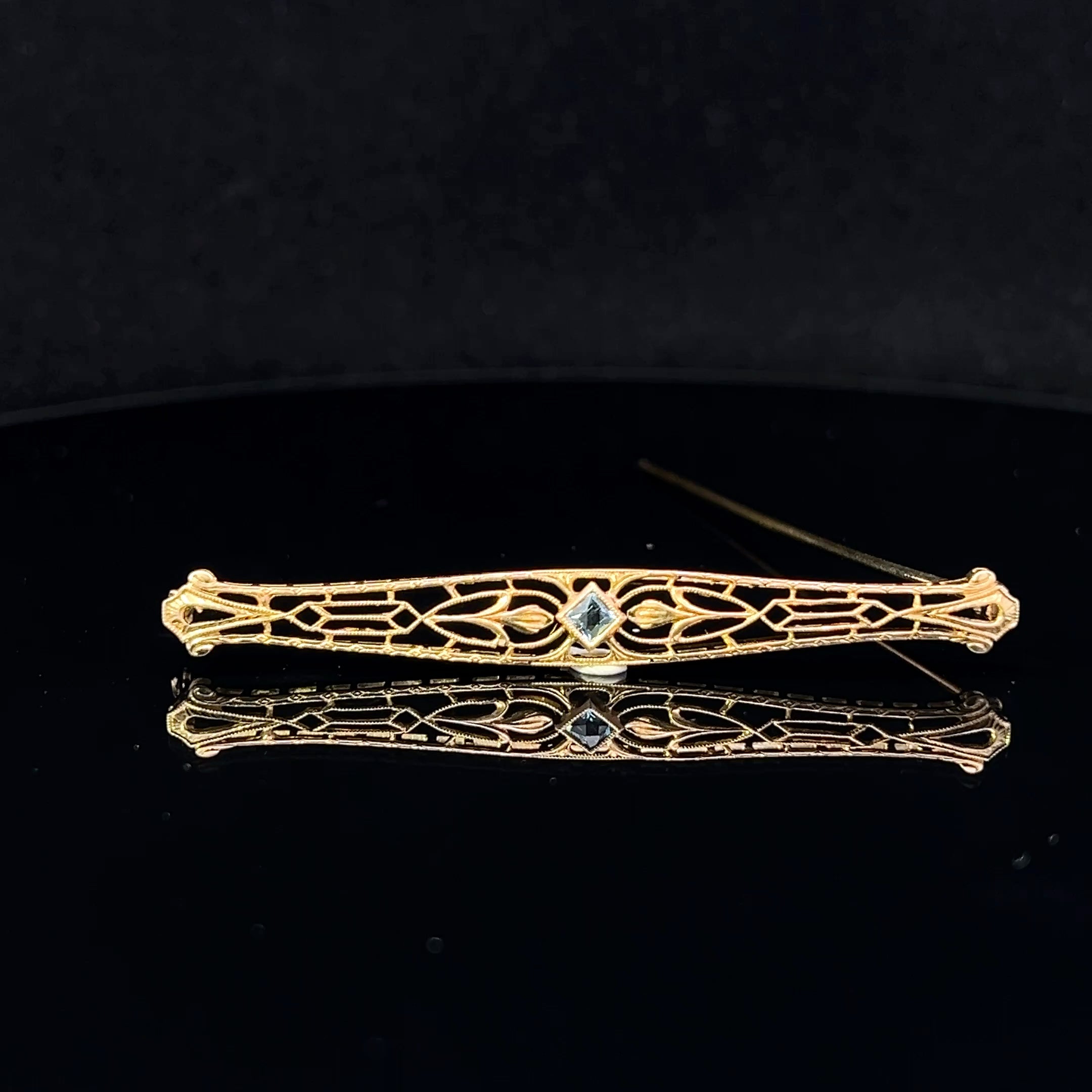 Aqua 14K Yellow Gold Vintage Bar Pin with Aquamarine