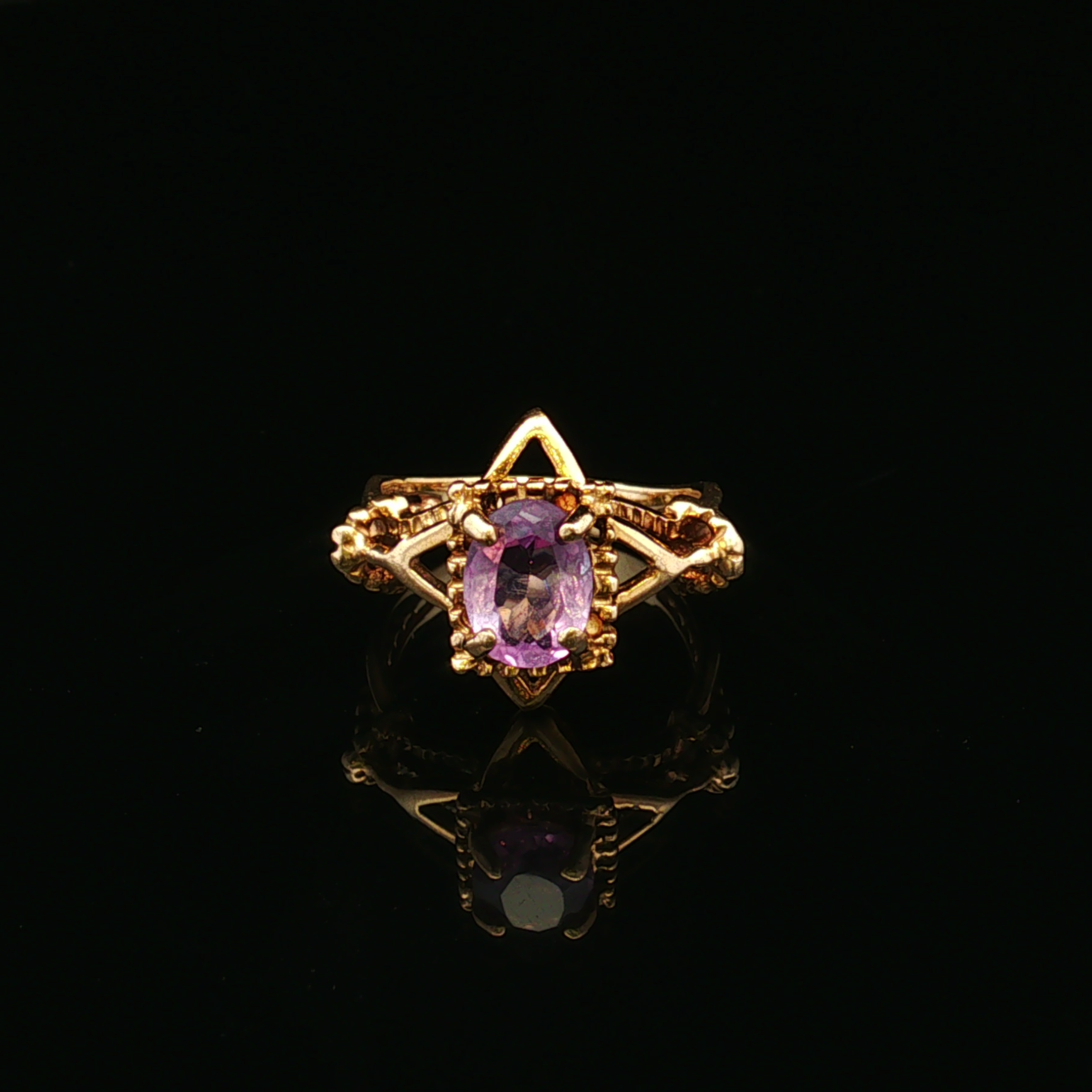 Ruthelle Yellow Gold Amethyst Ring