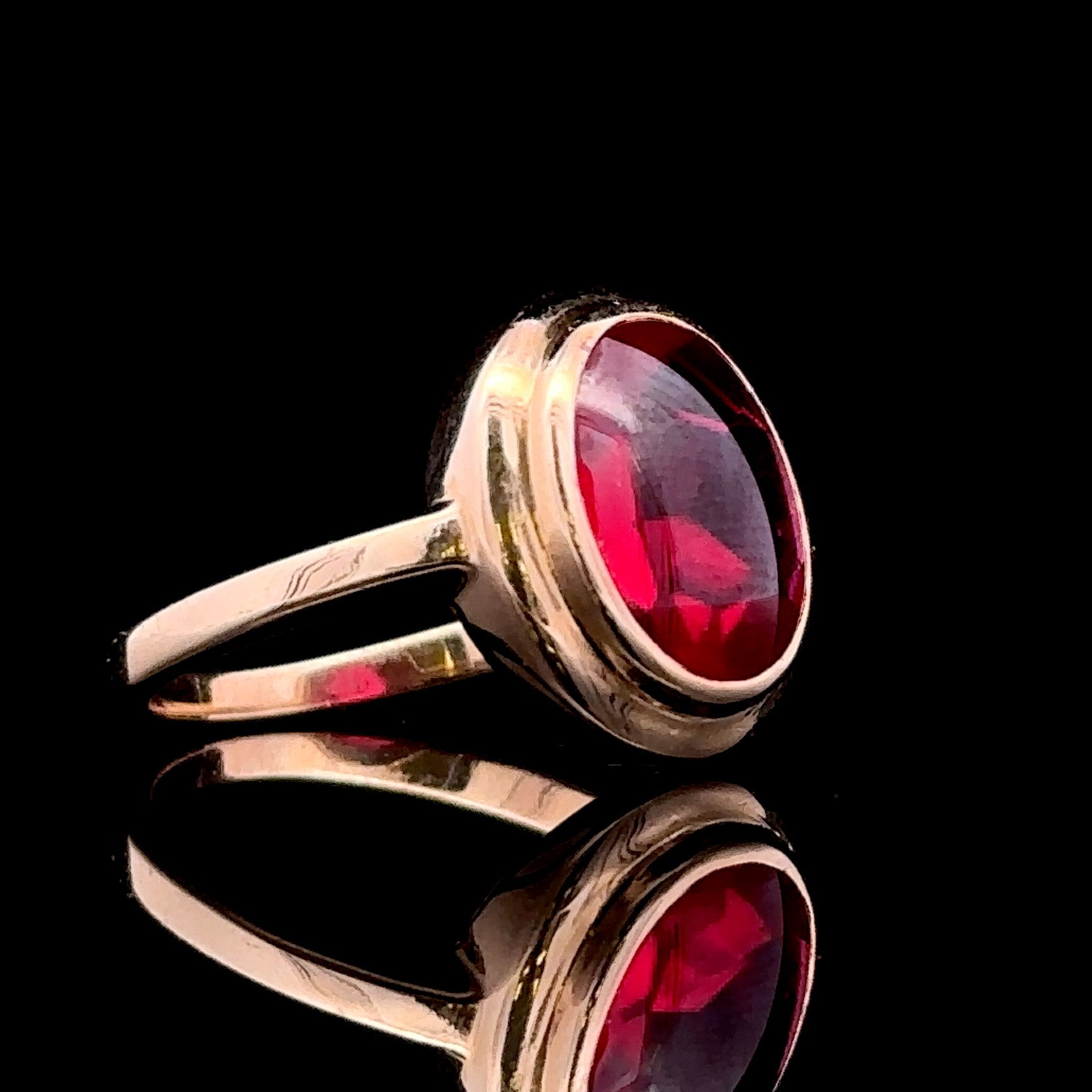 Skyler 14K Yellow Gold Cabochon Synthetic Ruby Ring
