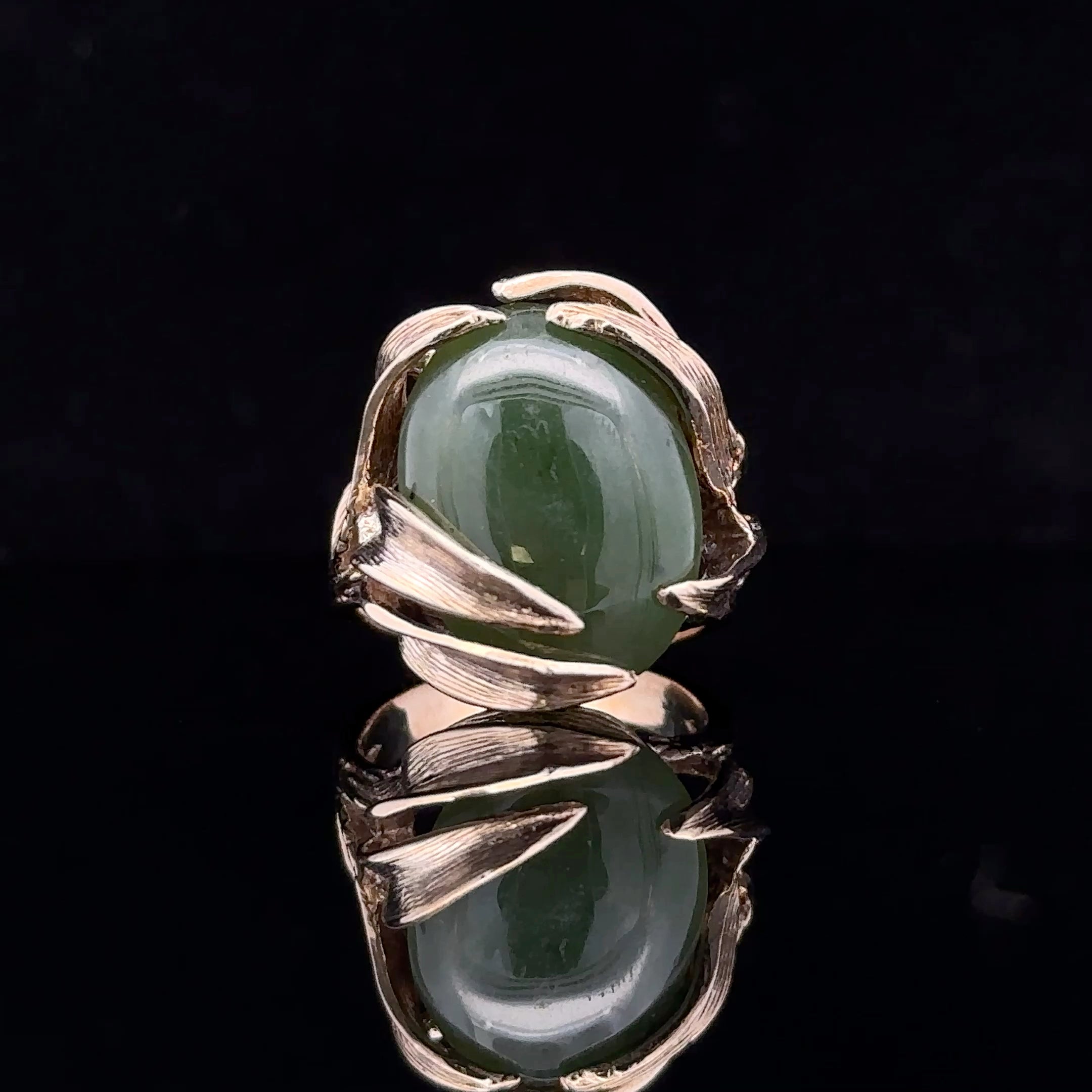 Janiyah Yellow 10K Gold Satin Vintage-Style Green Iolite Ring