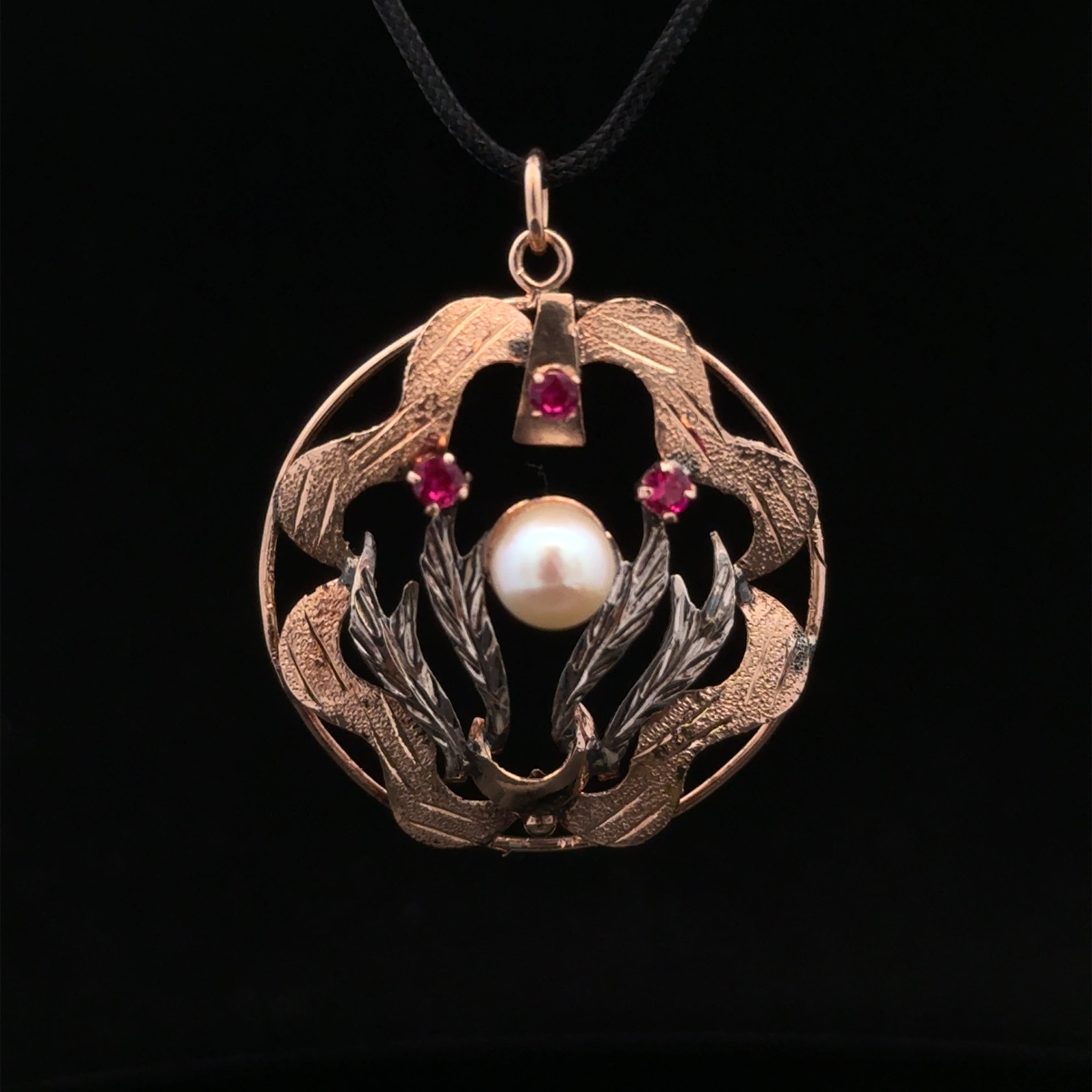 Nettie 14K Two-Tone Ruby Pearl Circle Pin