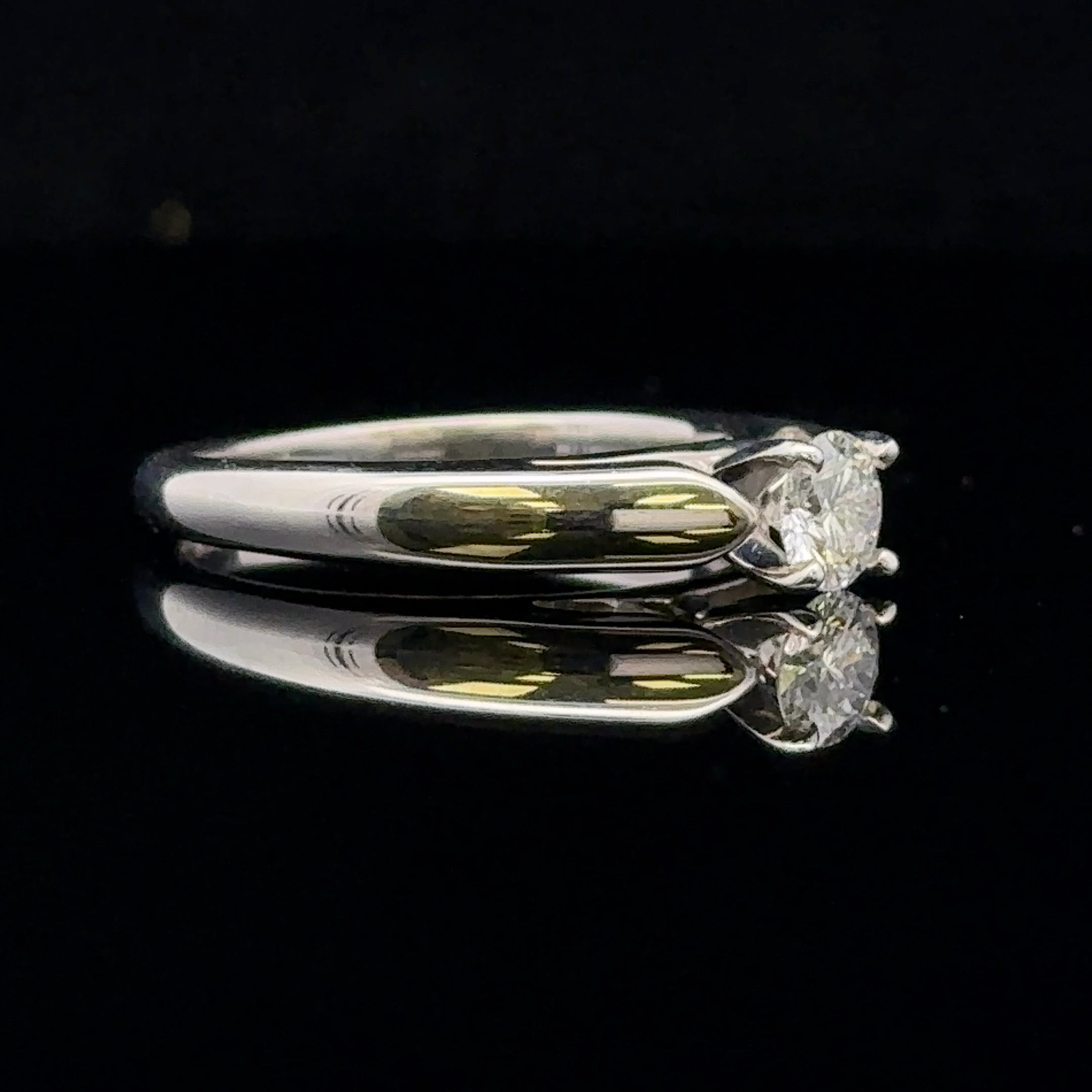 Sibil 14KW .39CT Round Diamond Engagement Ring