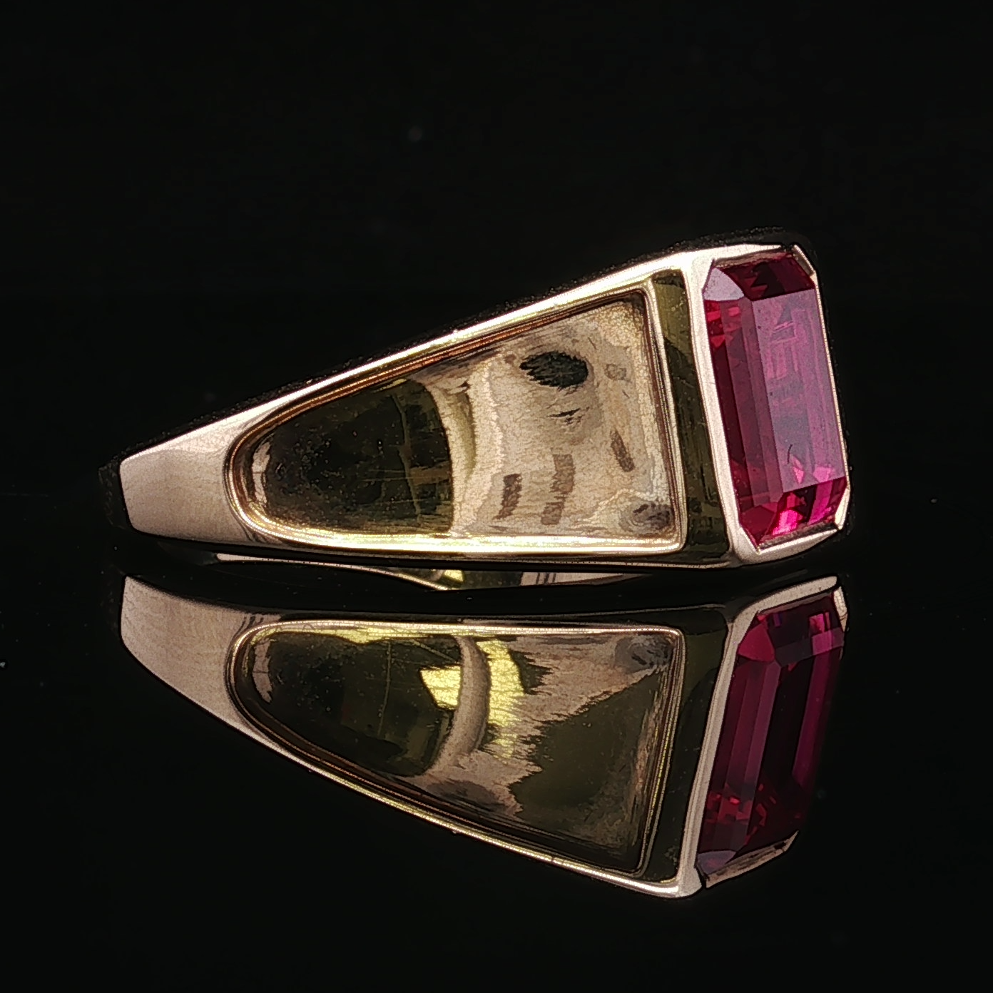 Kamdyn Lab Ruby Ring in 14K Yellow Gold