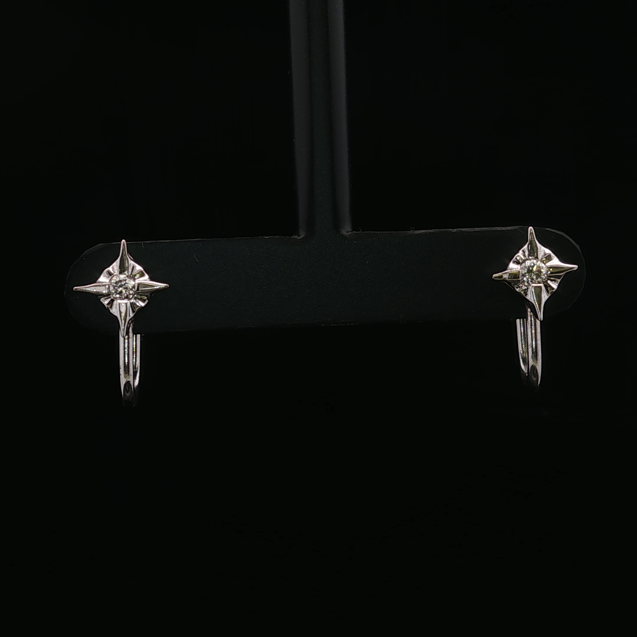 14KW Diamond Star Screw Back Earrings