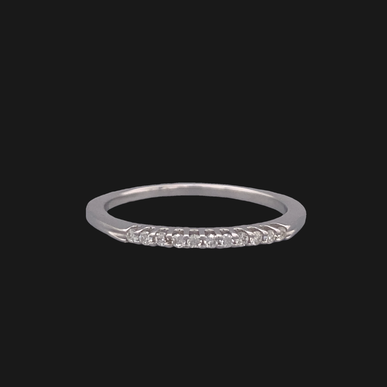 Leia White Gold Wedding Band