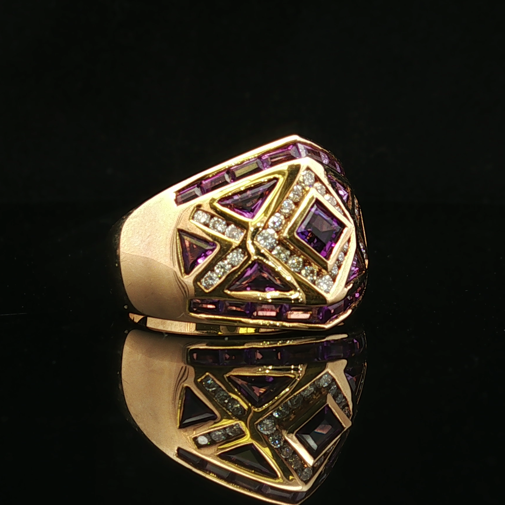 Ruth 18K Yellow Gold Amethyst Diamond Ring