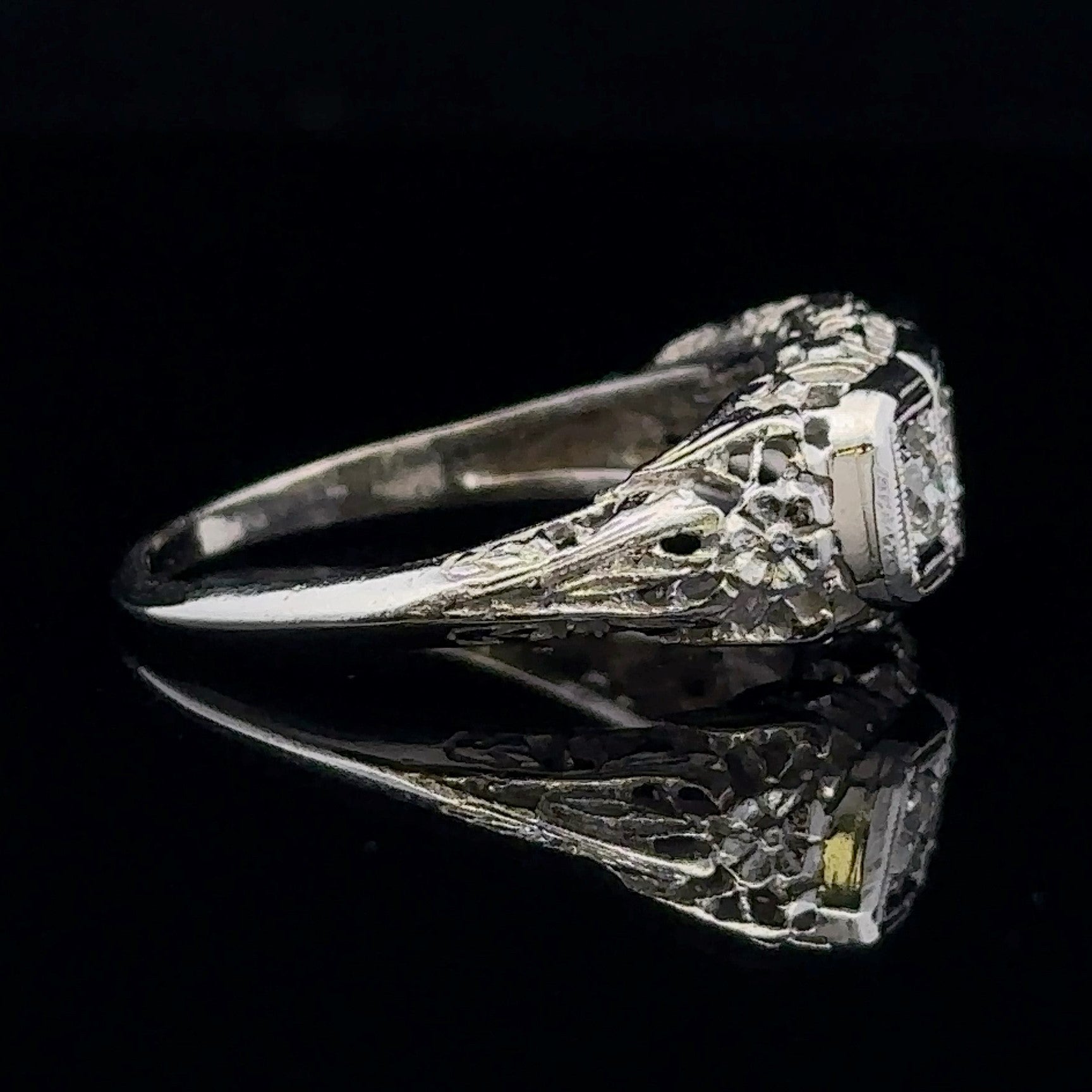 Aubrielle Diamond Ring