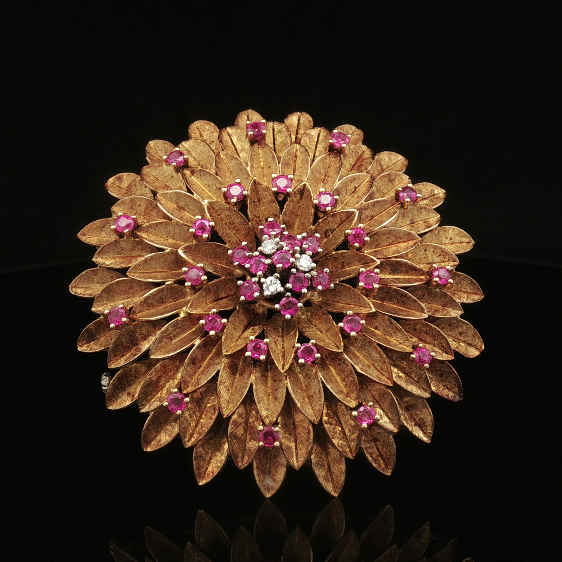 Posy 22K Yellow Gold Ruby & Diamond Pin