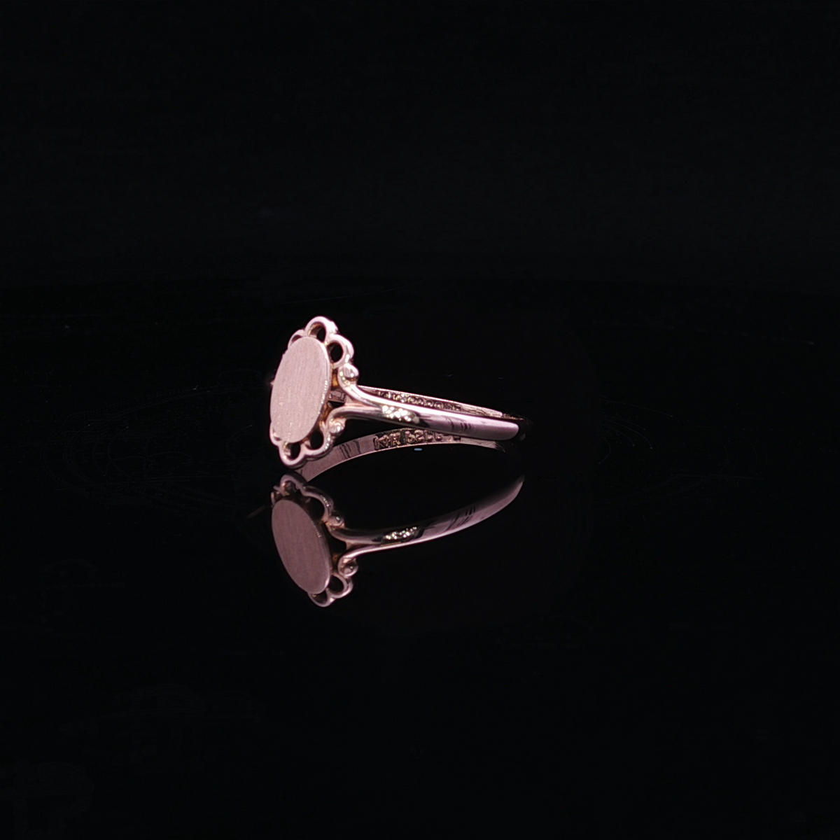 Margo 14KY Child's Signet Ring