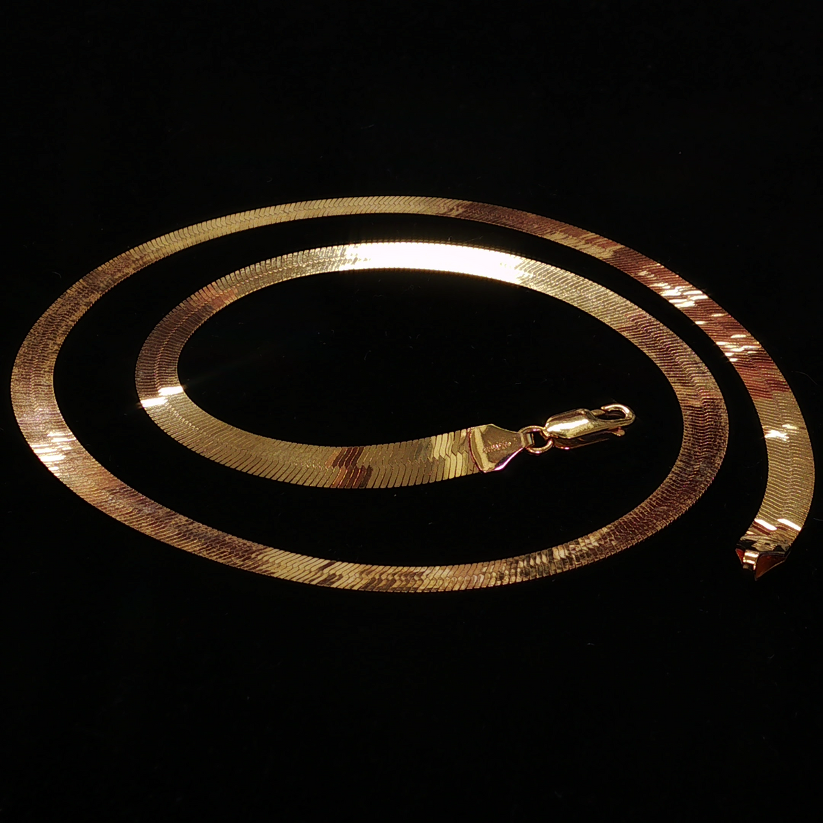14K Yellow Gold 18" Patterned Herringbone Chain