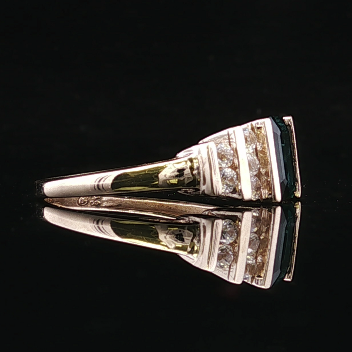 Marjorie 10K Yellow Gold Sapphire Ring
