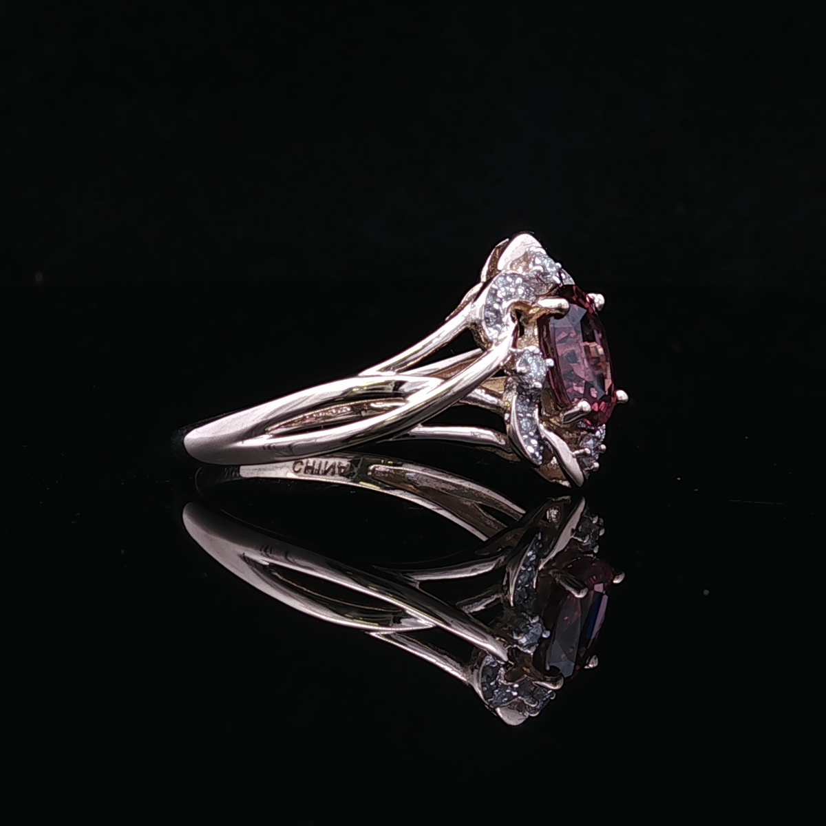 Althea Rhodolite Garnet & Diamond Ring – 14K