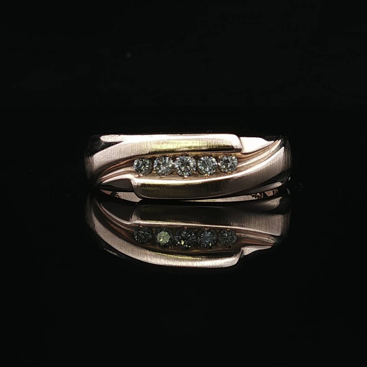 Terrance Five Diamond Ring in 14K Yellow Gold