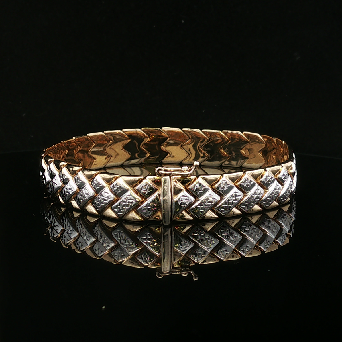 Freyarose 14K Two-Tone Diamond Cut Bracelet