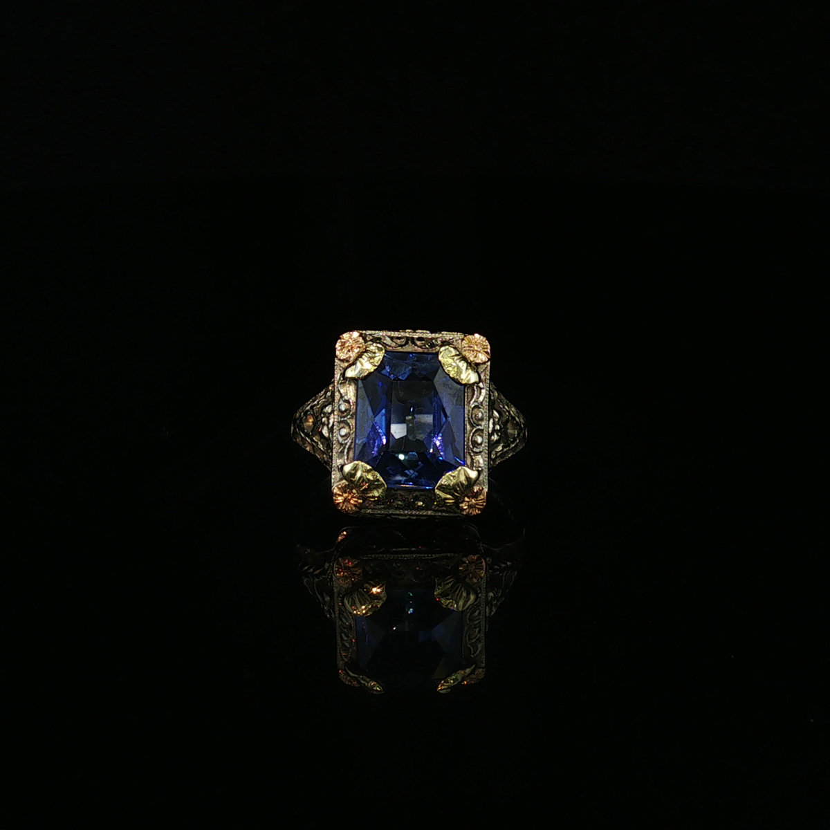 Marisa 10k Tri-Color Gold Glass Sapphire Estate Ring