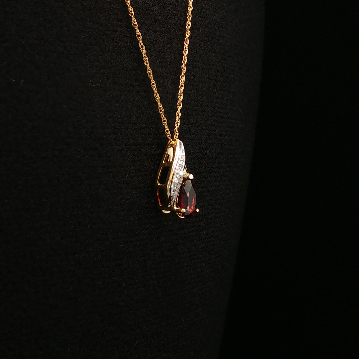 Hyacinth 14K Two-Tone Garnet Diamond Necklace