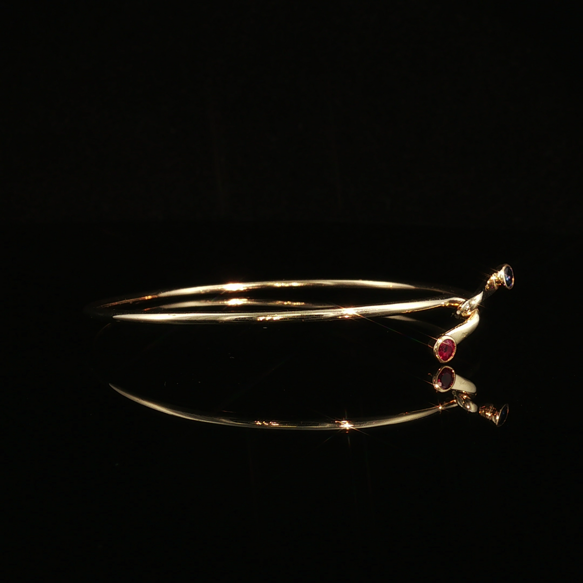 Isolde 14k Yellow Gold Sapphire & Ruby Bangle