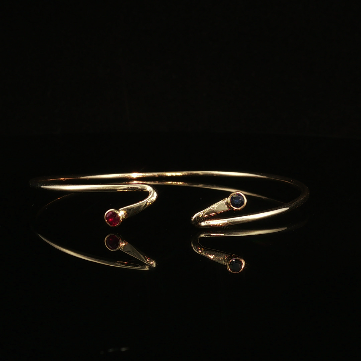 Isolde 14k Yellow Gold Sapphire & Ruby Bangle