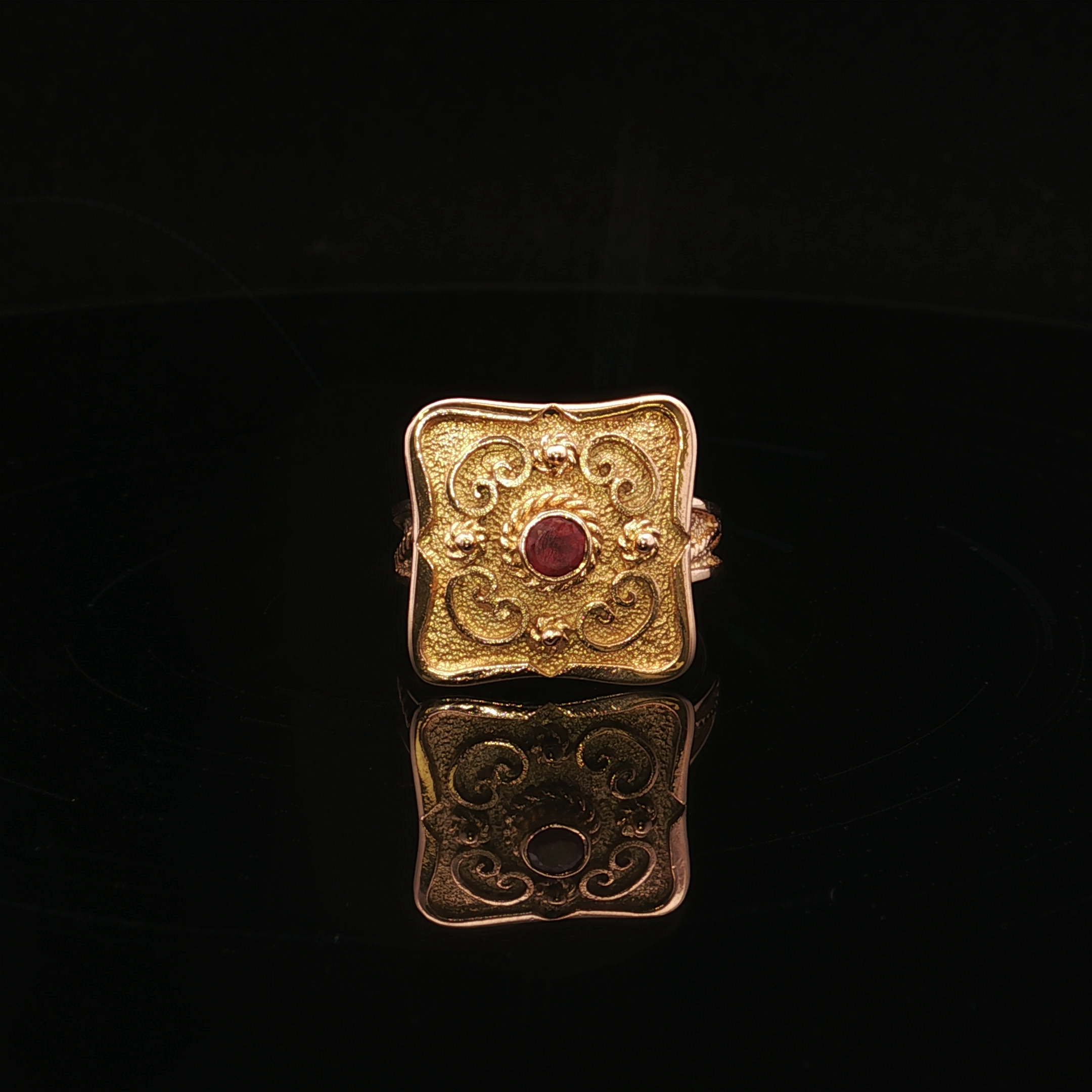 Macy 18K Yellow Gold Square Top Ring with Scrollwork and Ruby Center