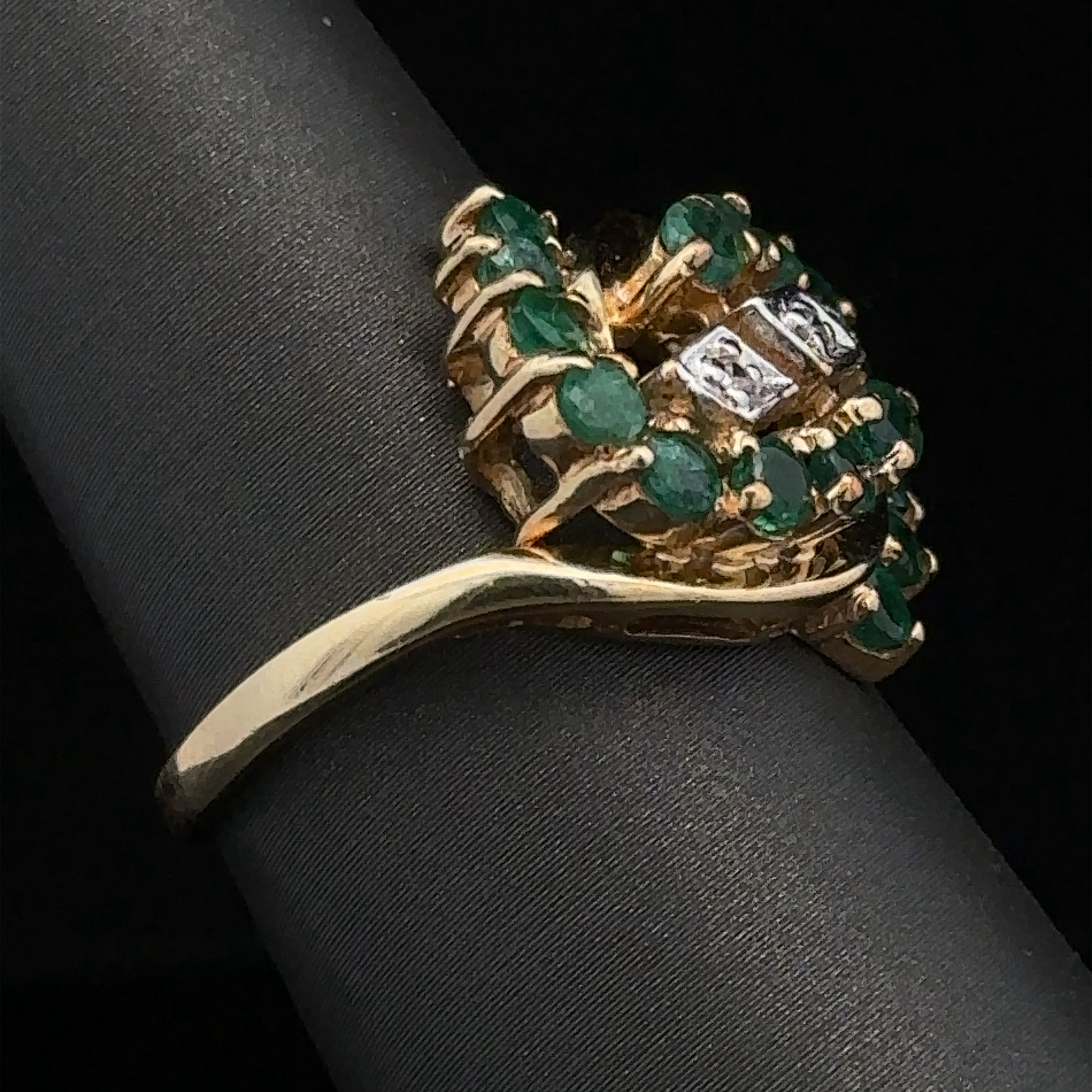 Lilith Emerald Ring