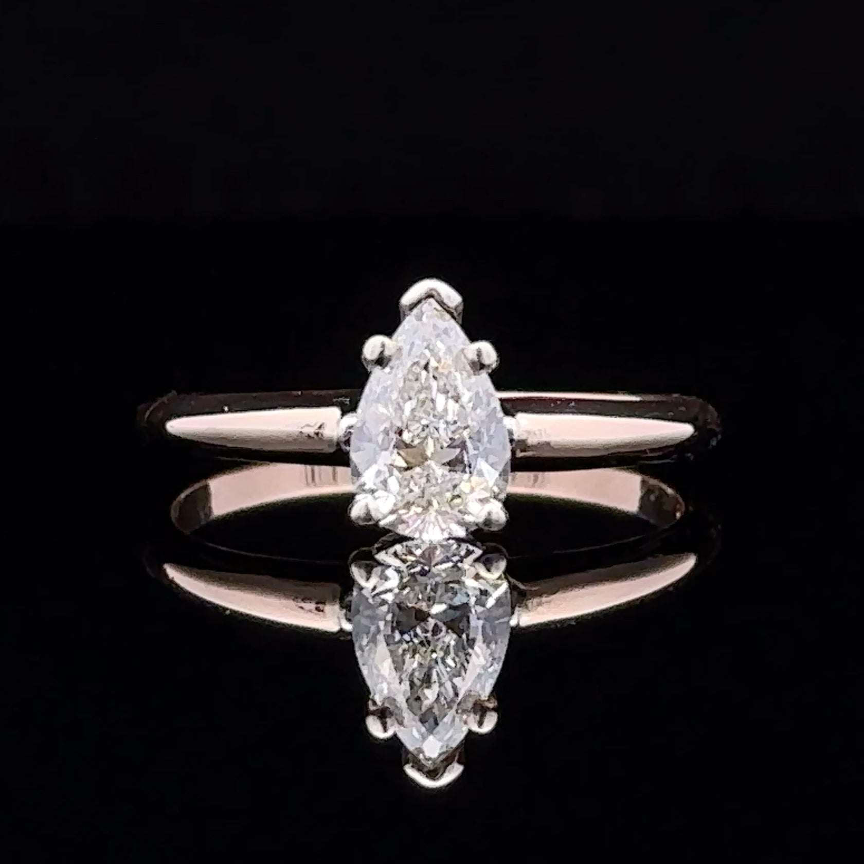 Selene Diamond Ring