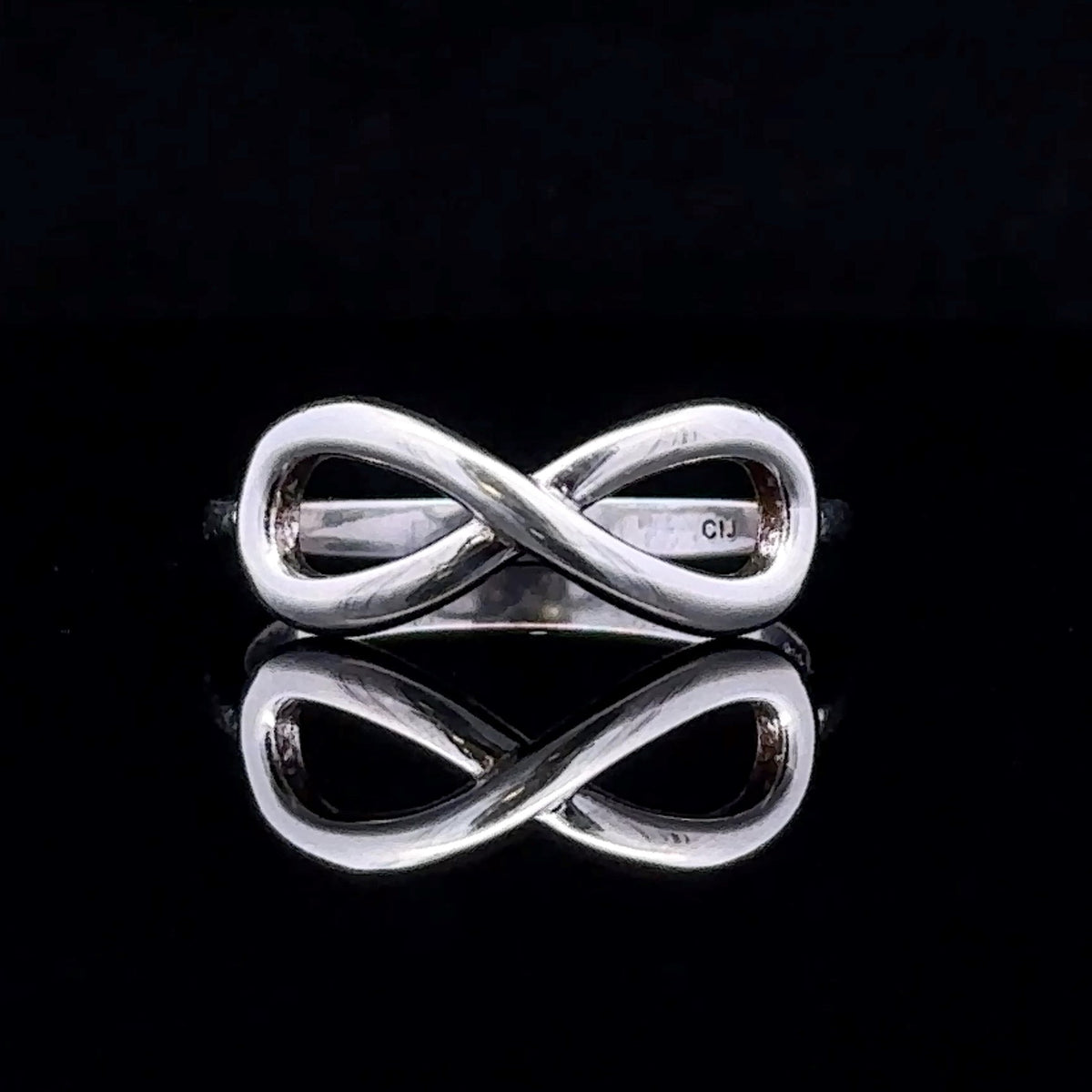 Polished Sterling Silver Infinity Ring