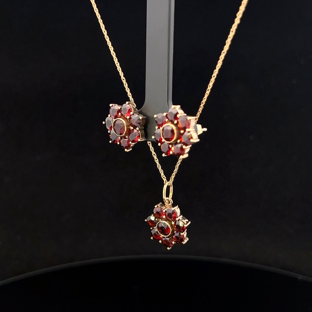 Legacy 14K Yellow Gold Garnet Flower Necklace