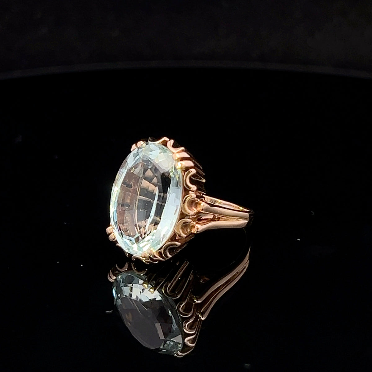 Cataleya 18K Yellow Gold Oval Aquamarine Ring