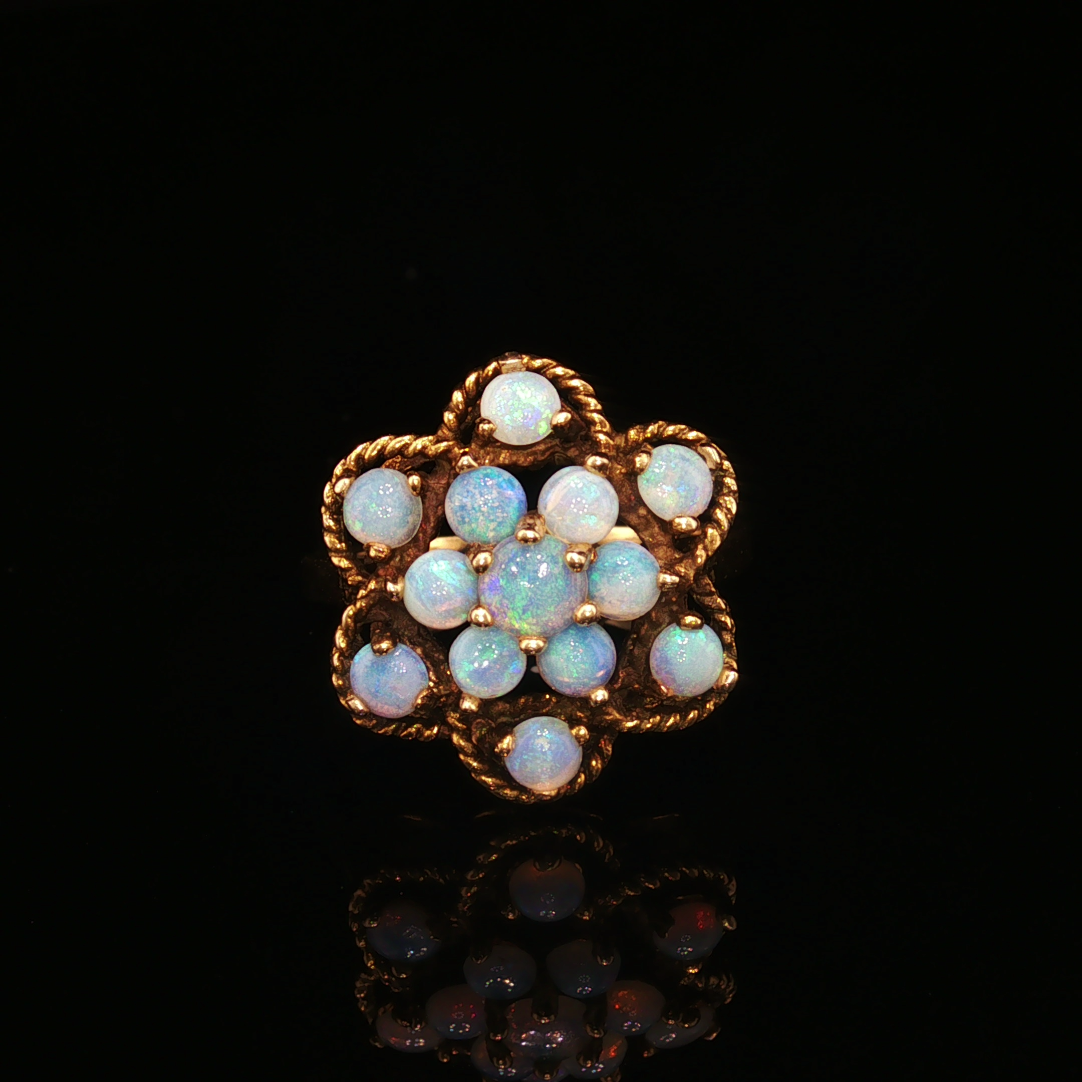 Gladysine Opal 13-Stone Yellow Gold Ring