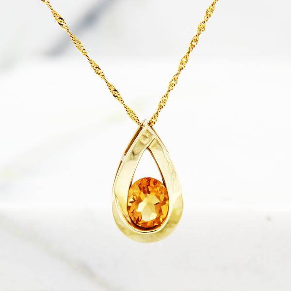 Carolyn 14KY Citrine Pendant