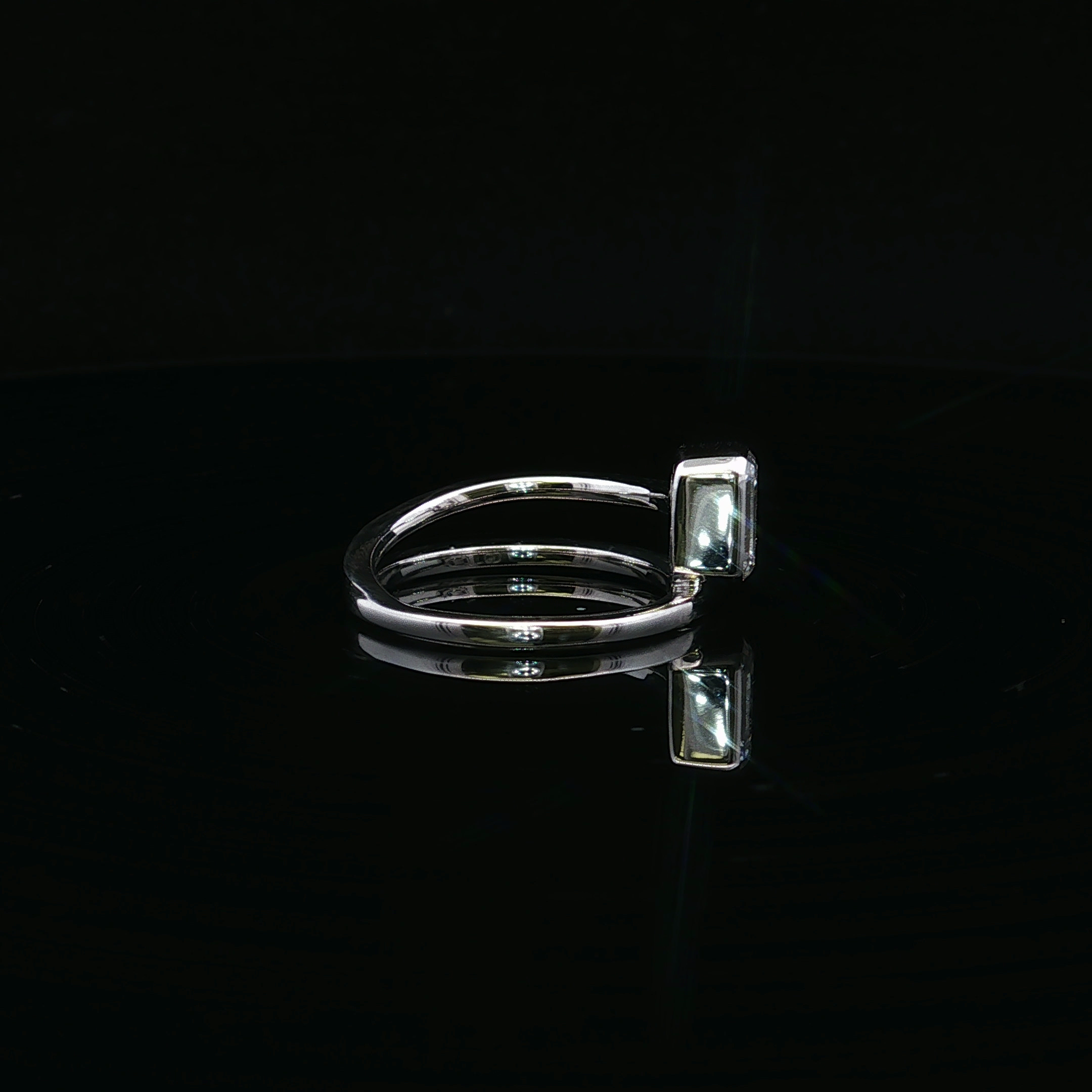 The Elara Ring – 14K White Gold Emerald Lab Diamond