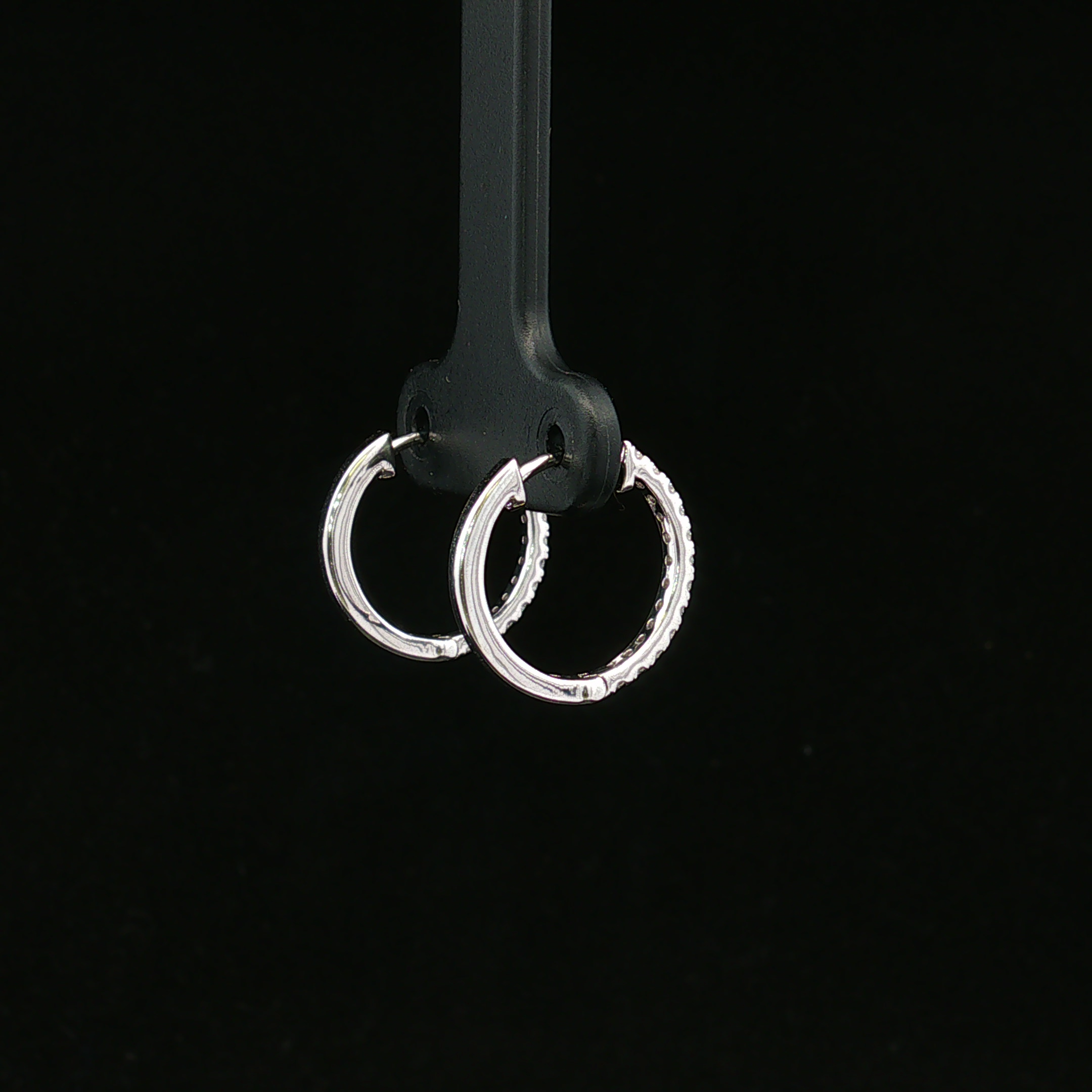 Elondra 14KW Lab Grown Diamond Hoops