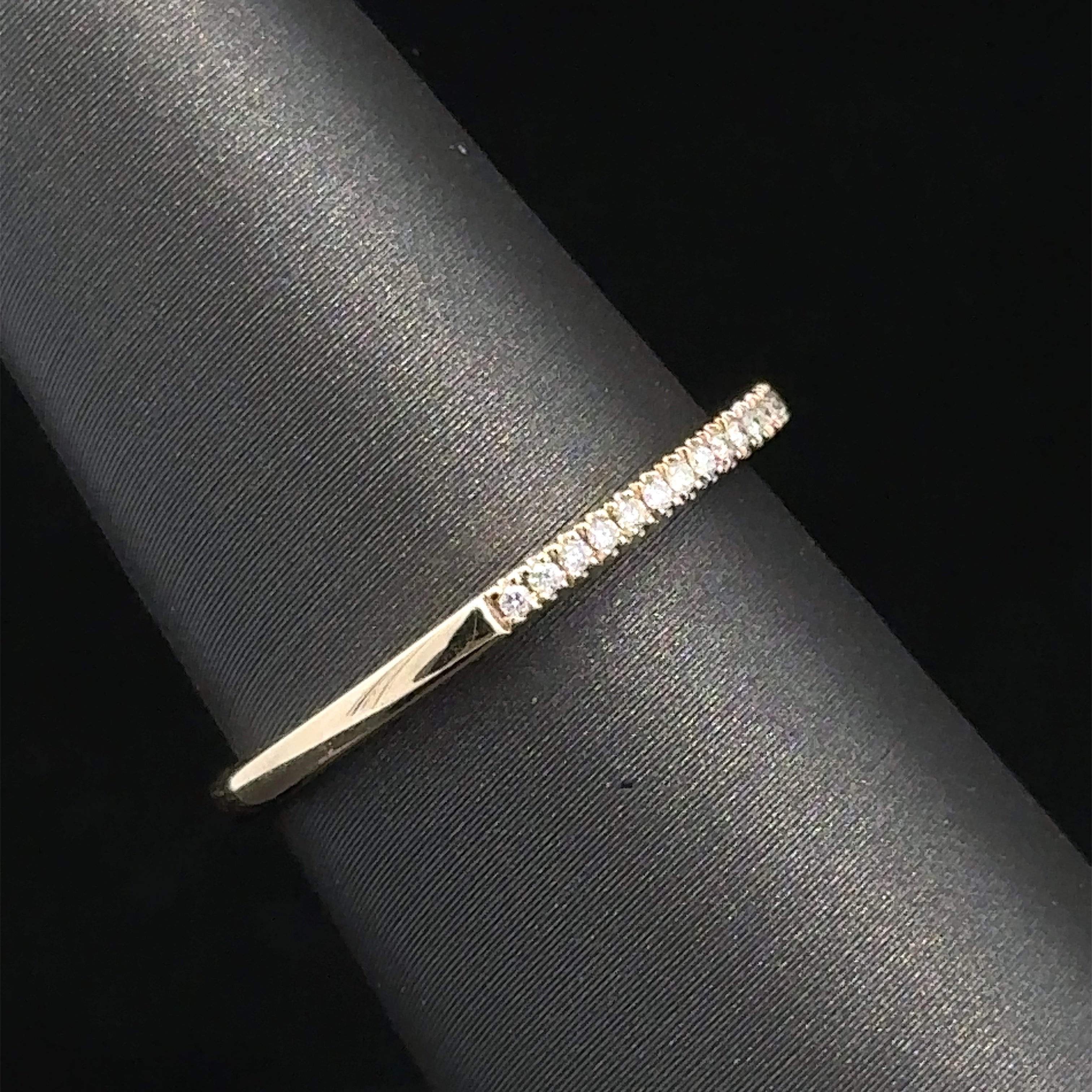 1.5mm yellow gold wedding ring with diamonds
