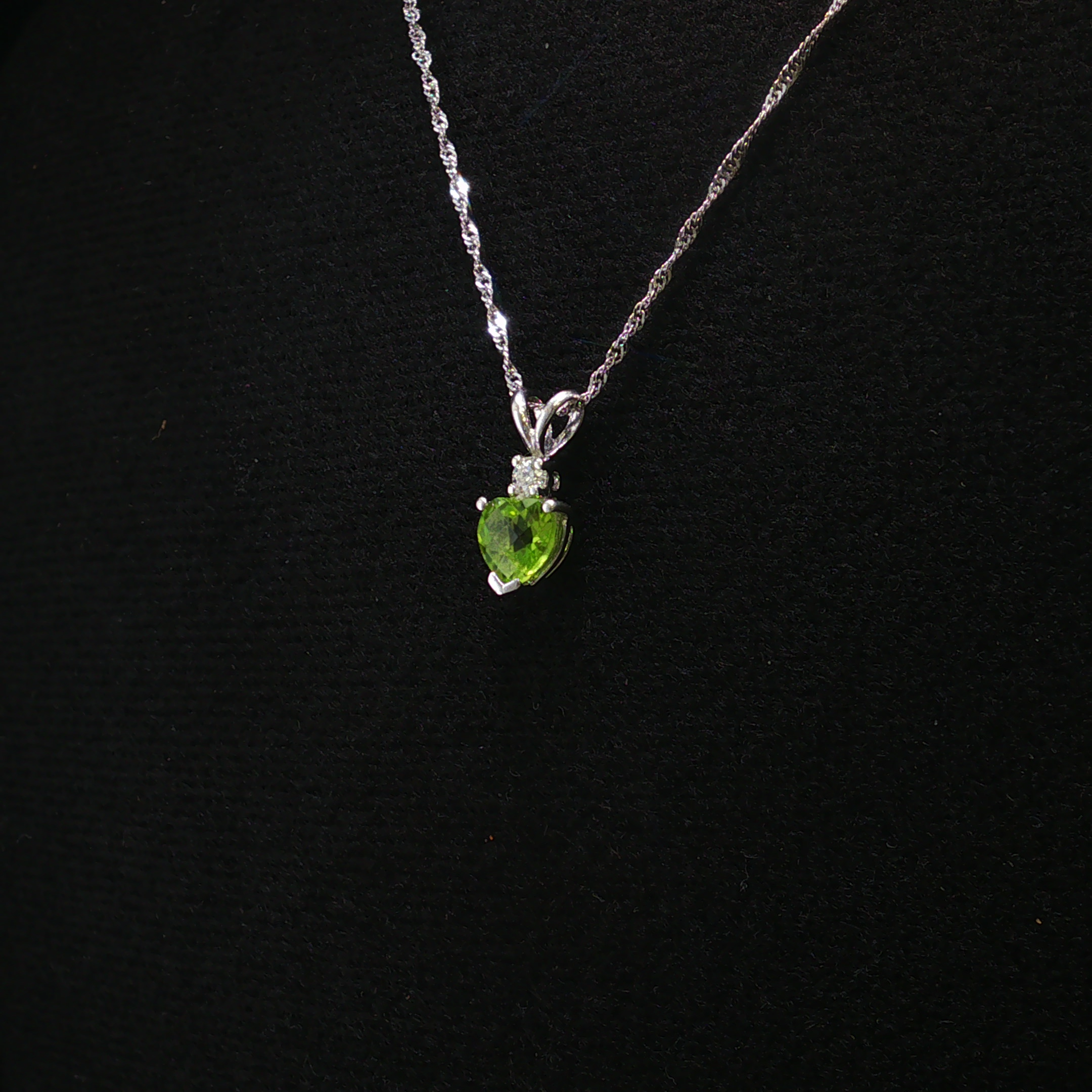 Verna 14K White Gold Peridot Heart Diamond Necklace