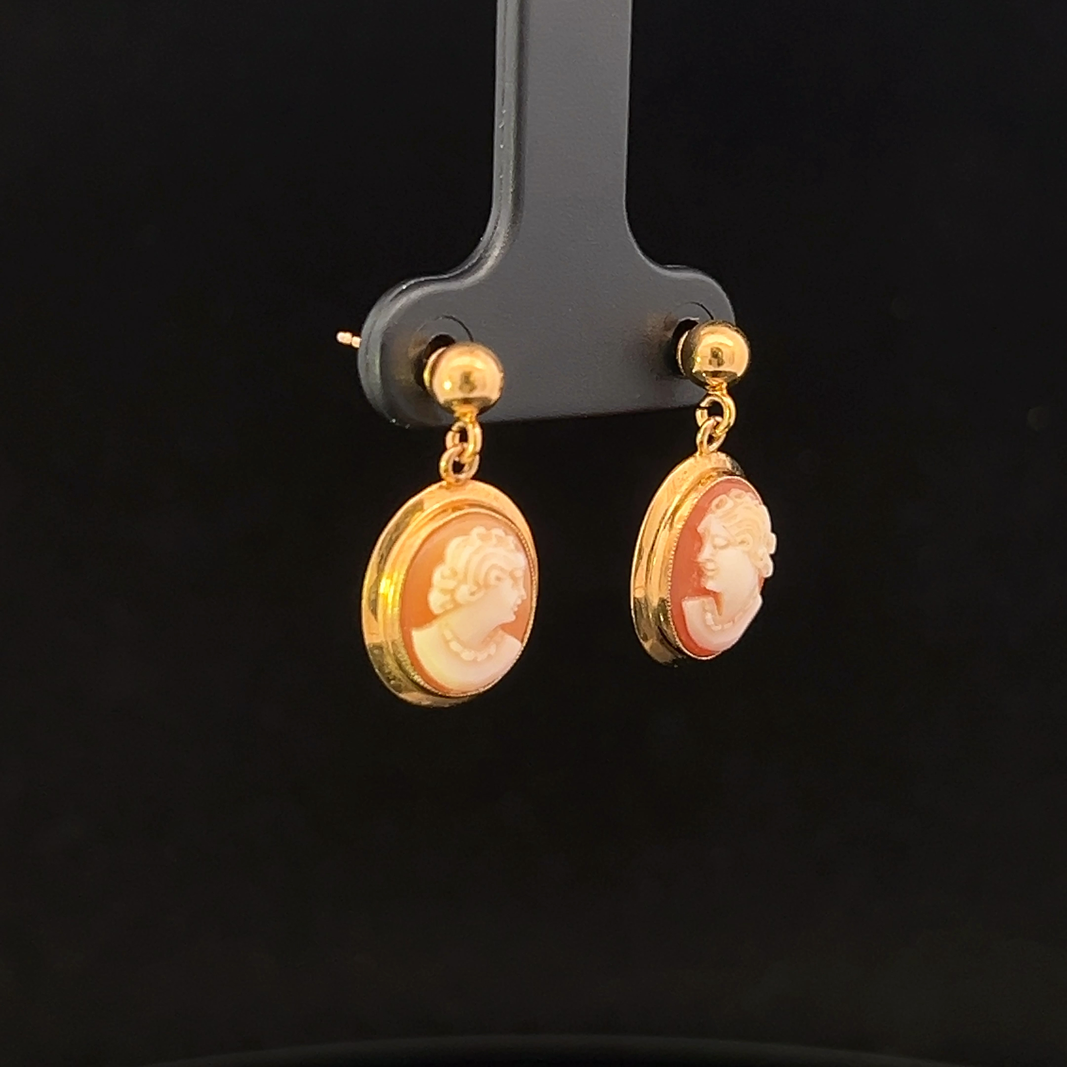 Scarlett 14KY Oval Cameo Dangle Earrings