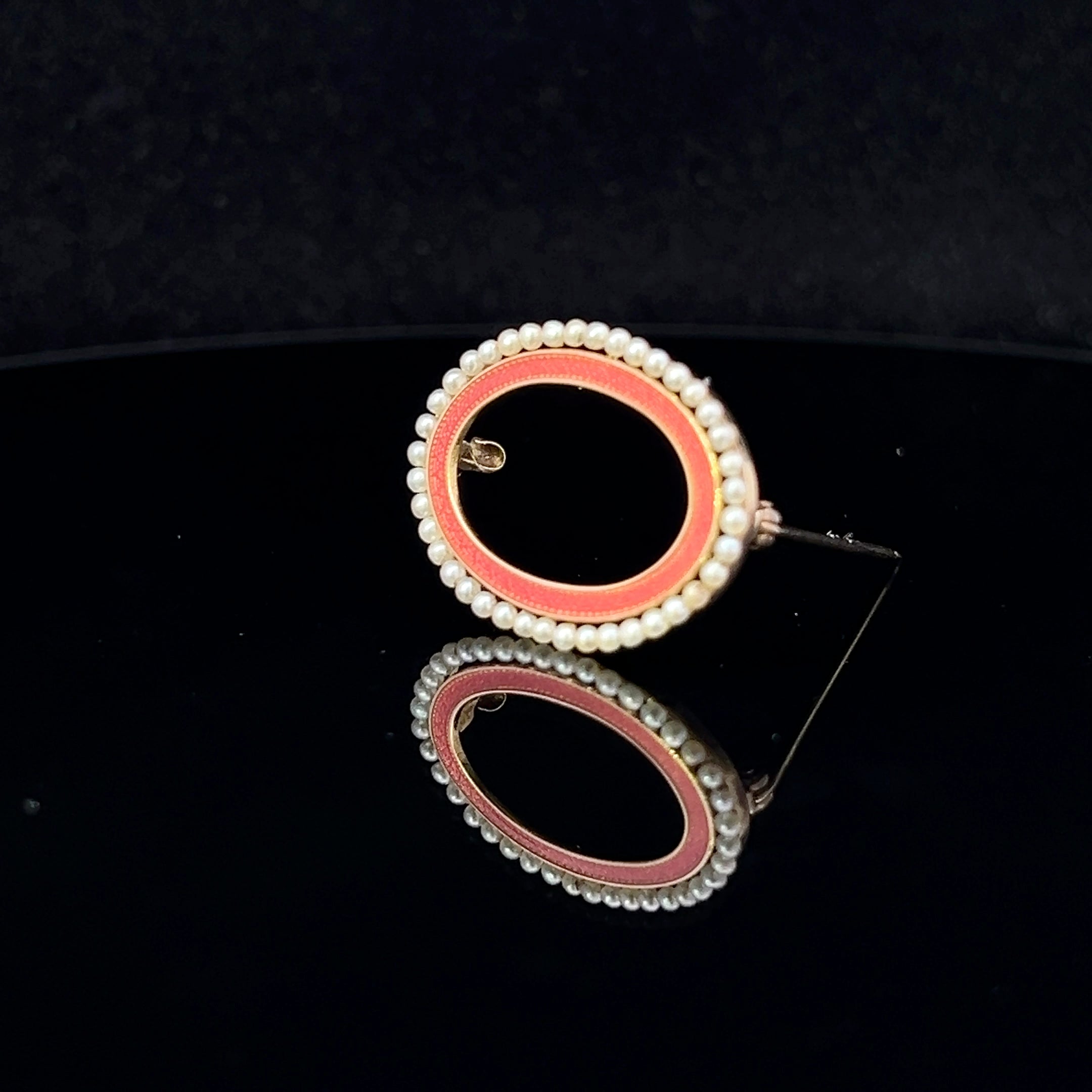 Ellison 14K Yellow Gold Oval Seed Pearl & Enamel Pin