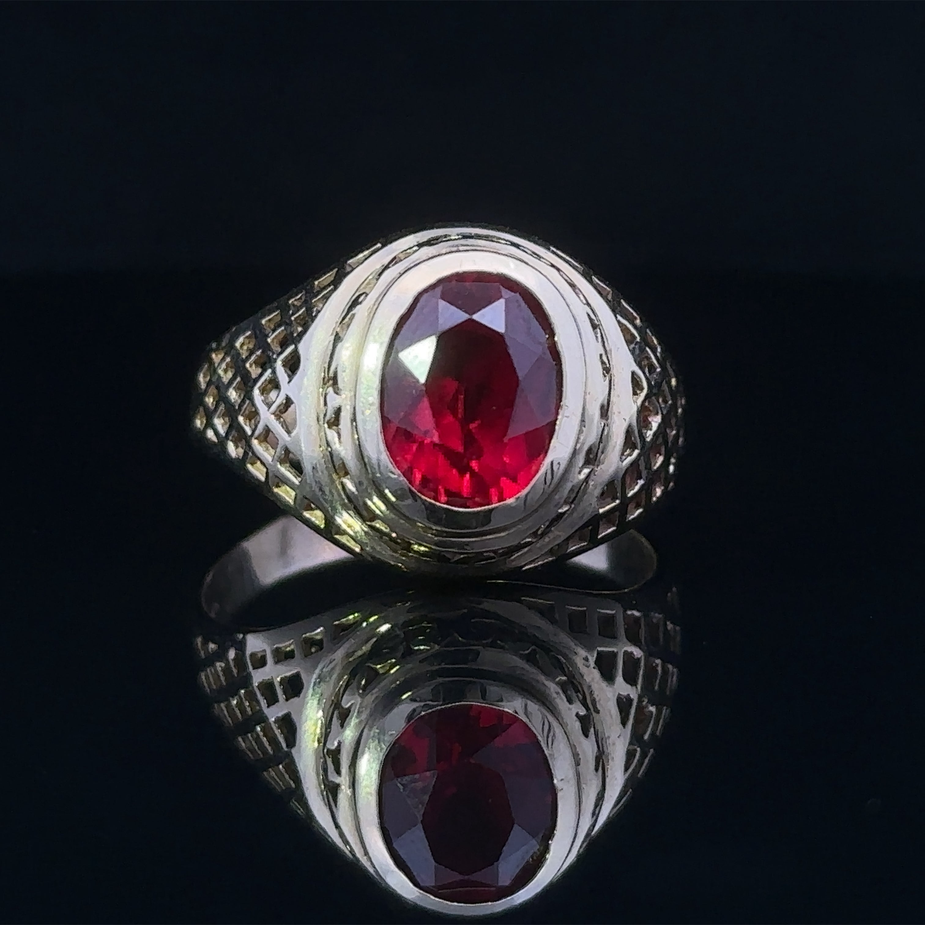 Tristian Ruby Ring