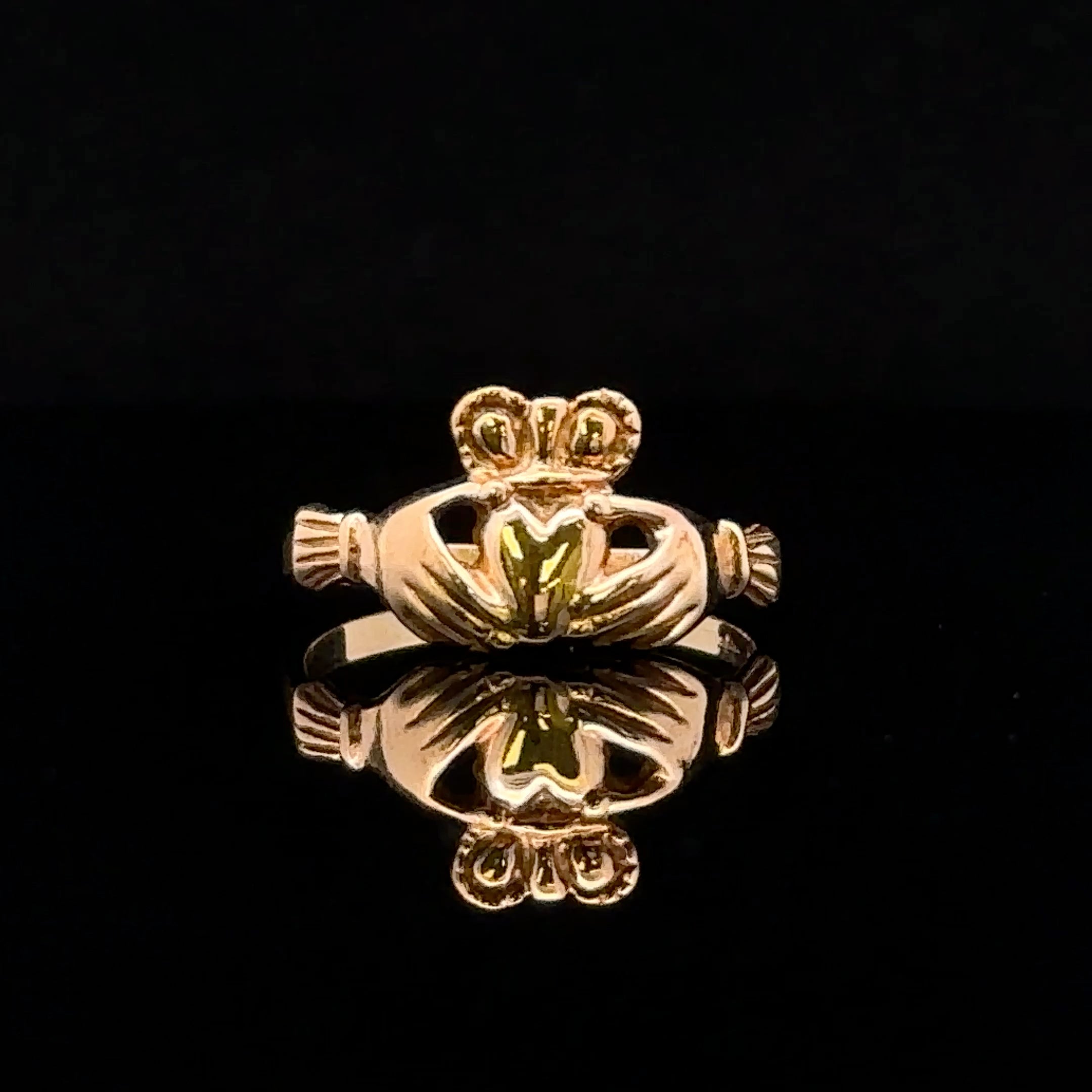 Ellison 10K Yellow Gold Claddagh Ring