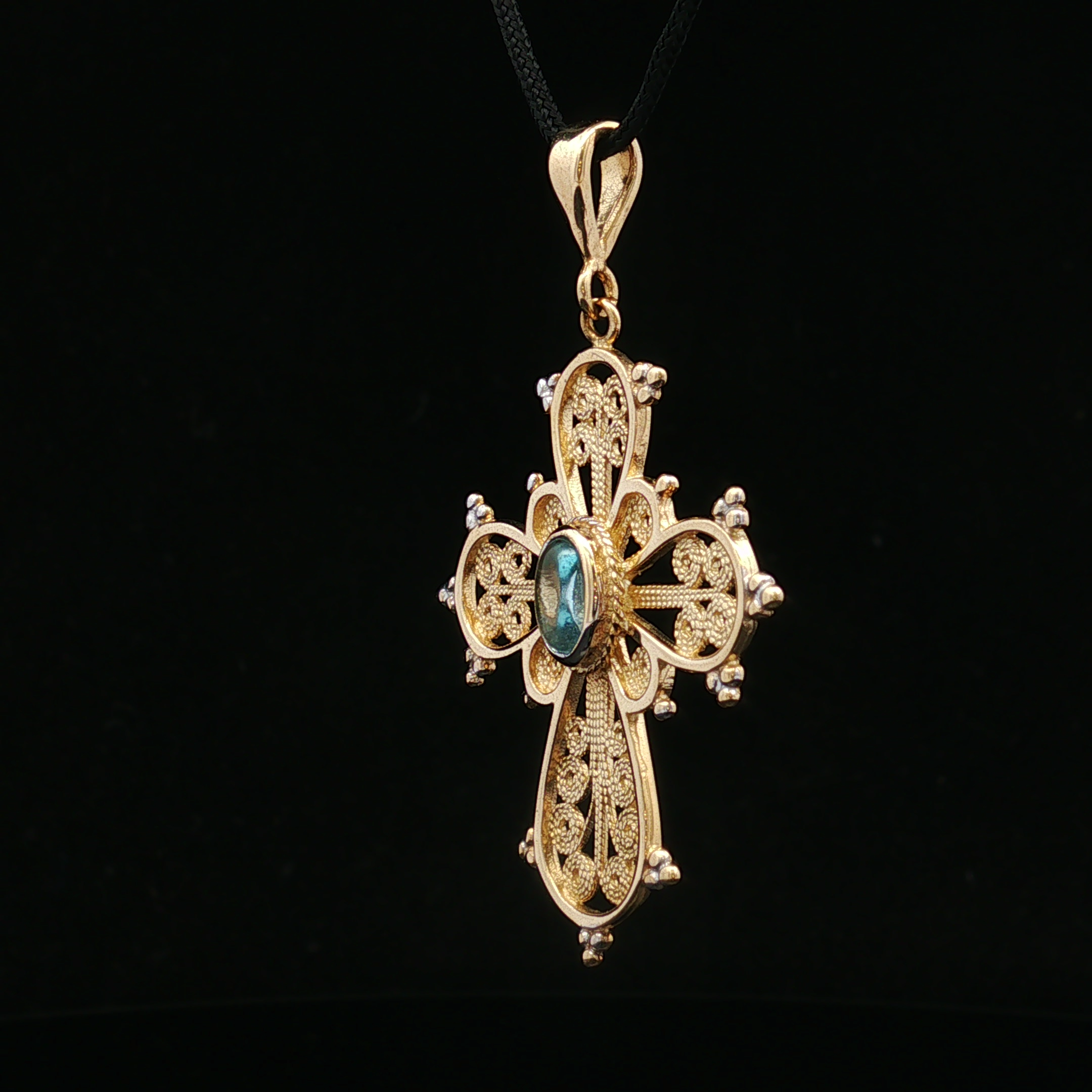 Indiraa 14K Two Tone Oval Cabochon Aquamarine Filigree Cross Pendant