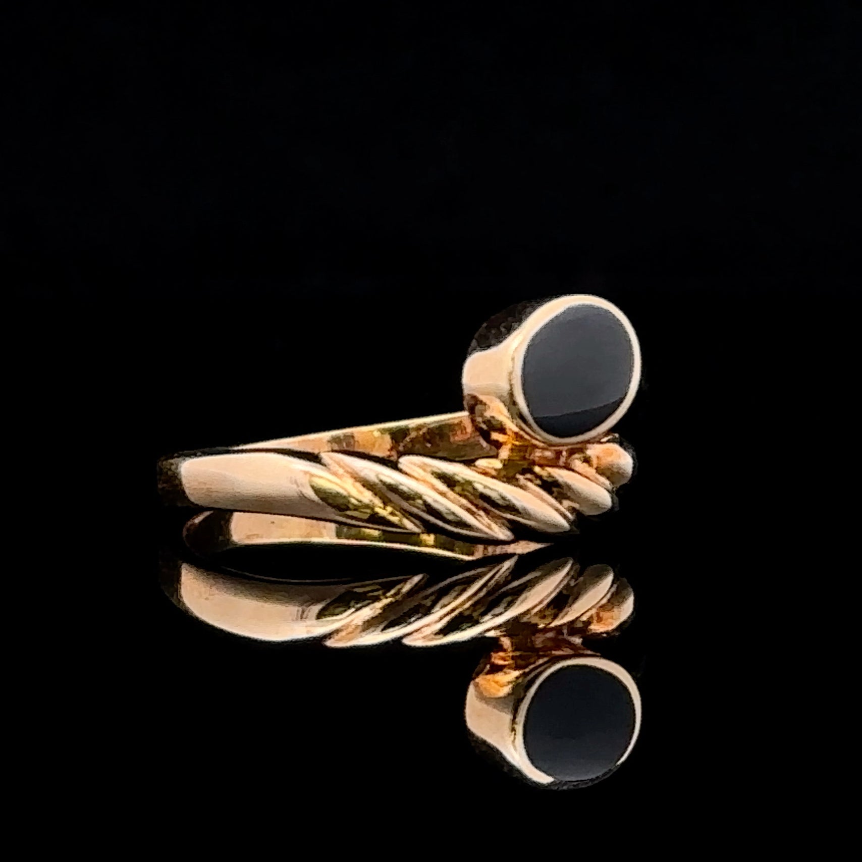 Anahi Onyx Ring