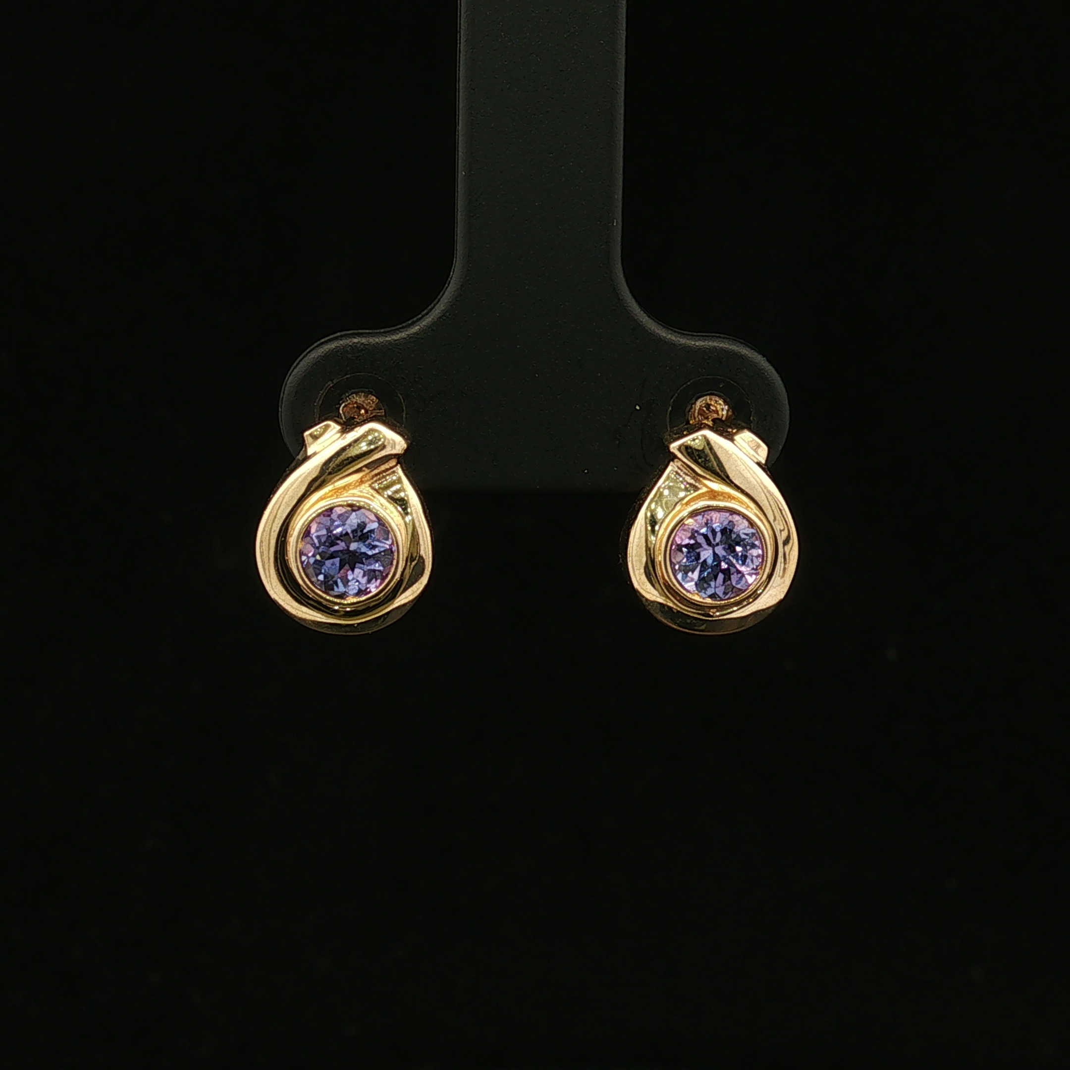 Marenlyn 14K Yellow Gold Tanzanite Stud Earrings