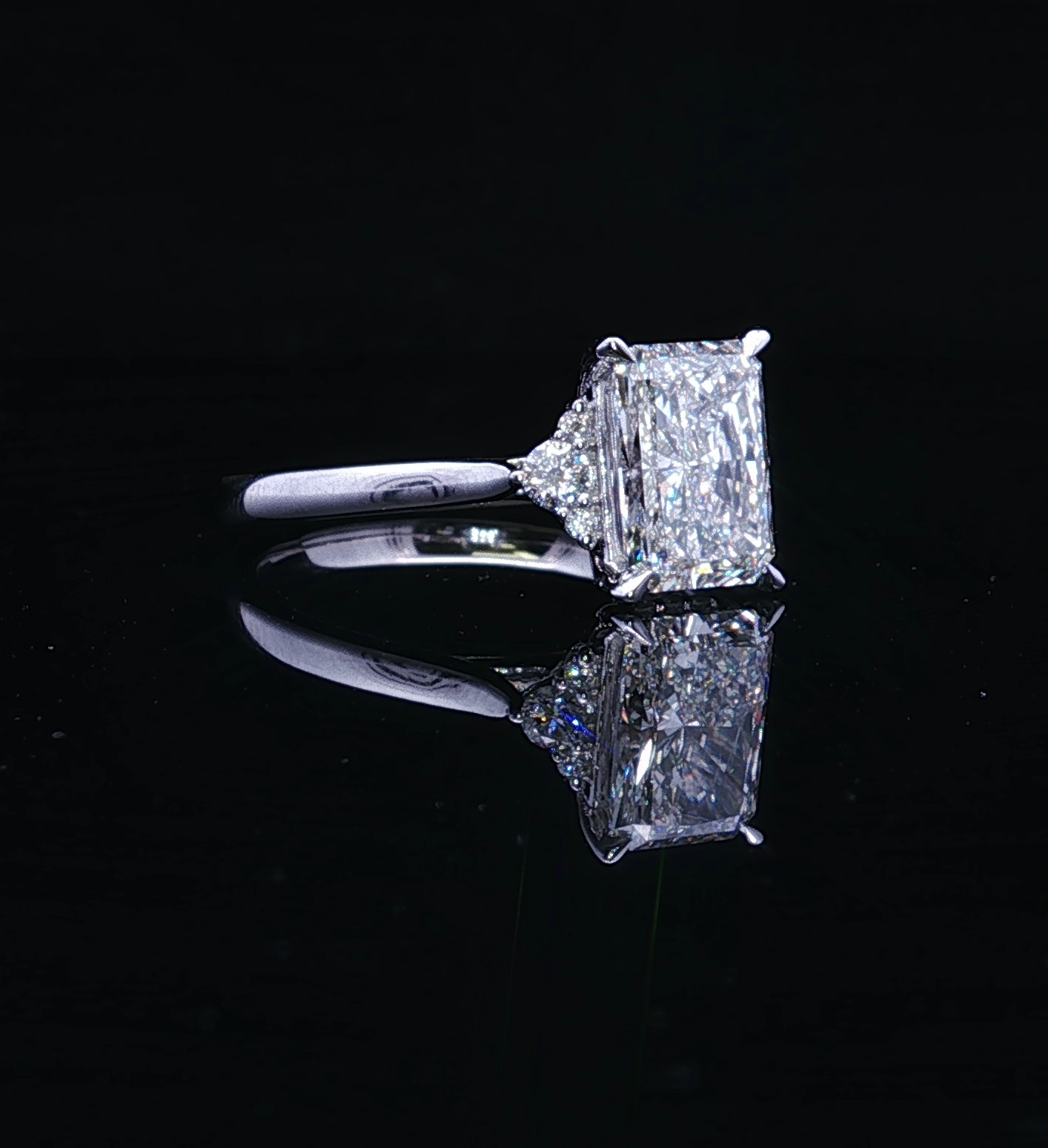 The Liora Ring – Radiant Lab Diamond in 14K White Gold
